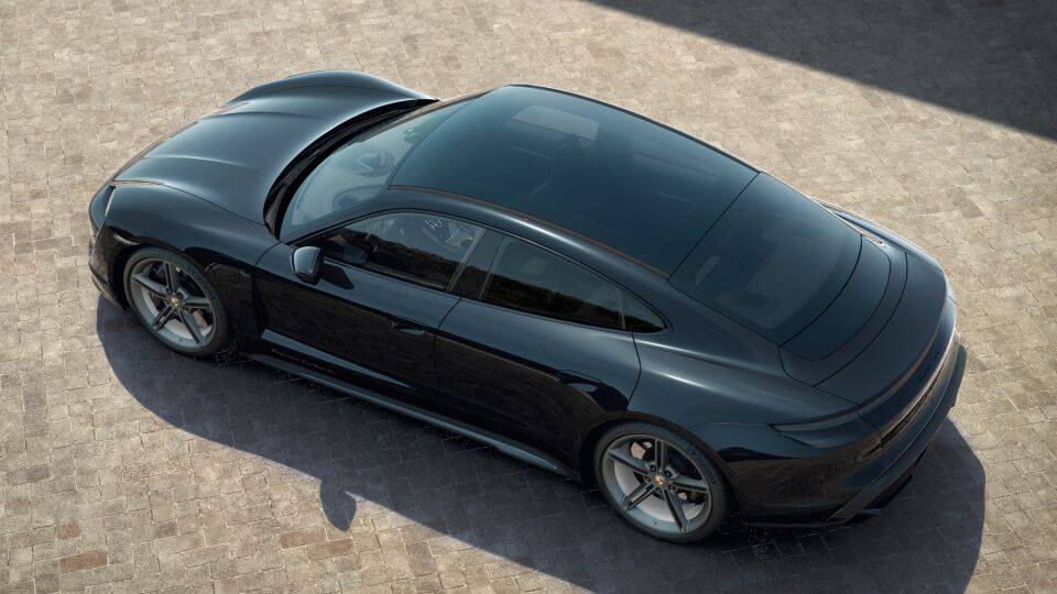 Porsche Taycan Color drama! What to chose? D0B0C5D5-EC57-4E26-9E14-8BD8E338EB74