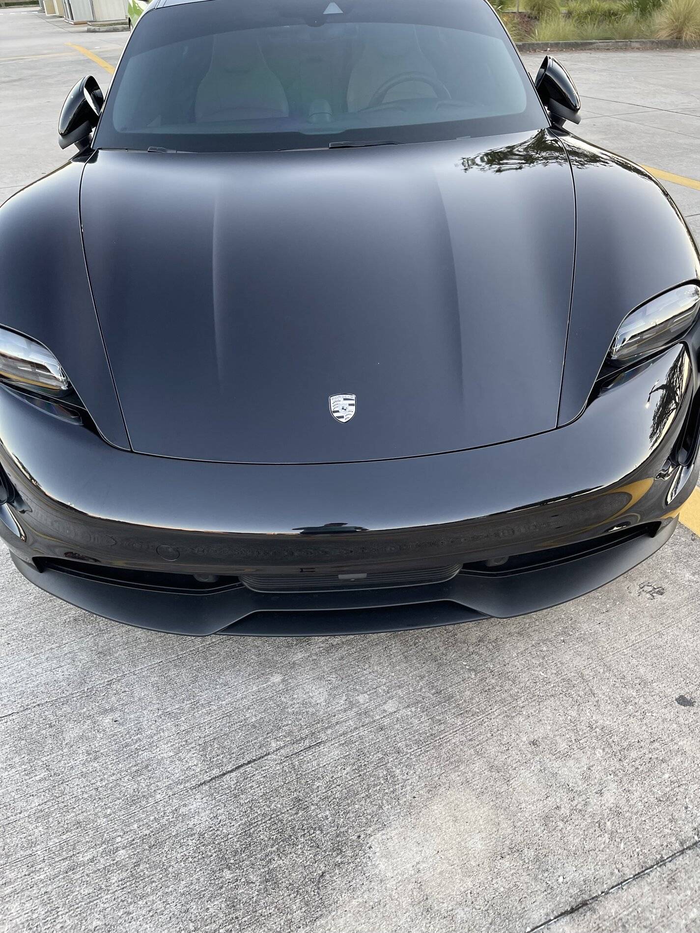 Porsche Taycan Anyone customized / modify Porsche Hood Crest 1634581391726
