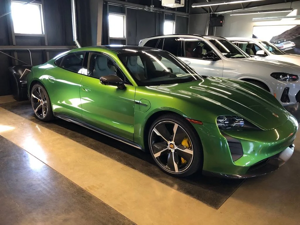 Porsche Taycan Collection Tues 19th (MY22 CT Turbo UK) - Mamba ? 1634604910203