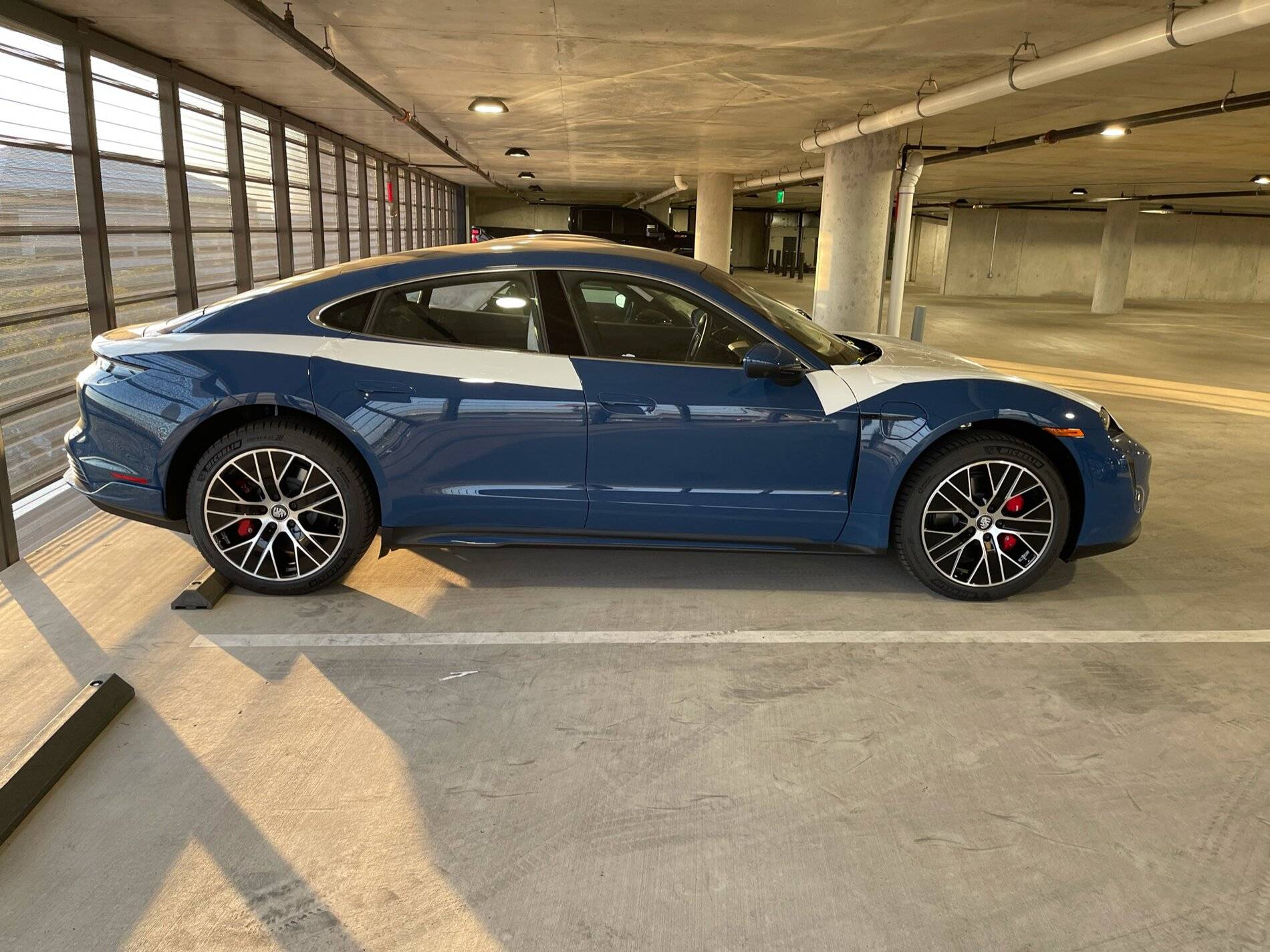 Porsche Taycan Taycan Stop Sale IMG_0043.JPG