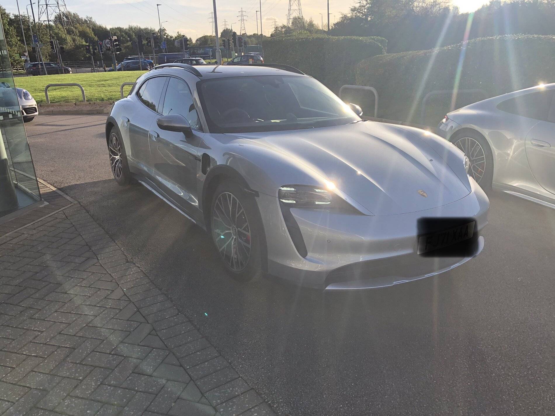 Porsche Taycan My CT 4S - arrived at dealer FCFBD777-E540-4658-B880-633D52587824