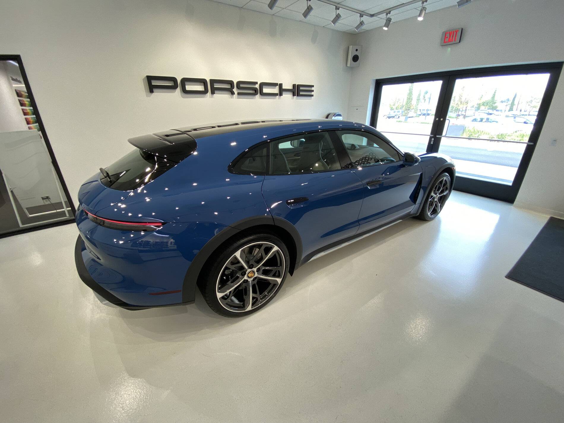 Porsche Taycan Taycan 4S Cross Turismo delivery at Porsche Delivery Center LA IMG_2124
