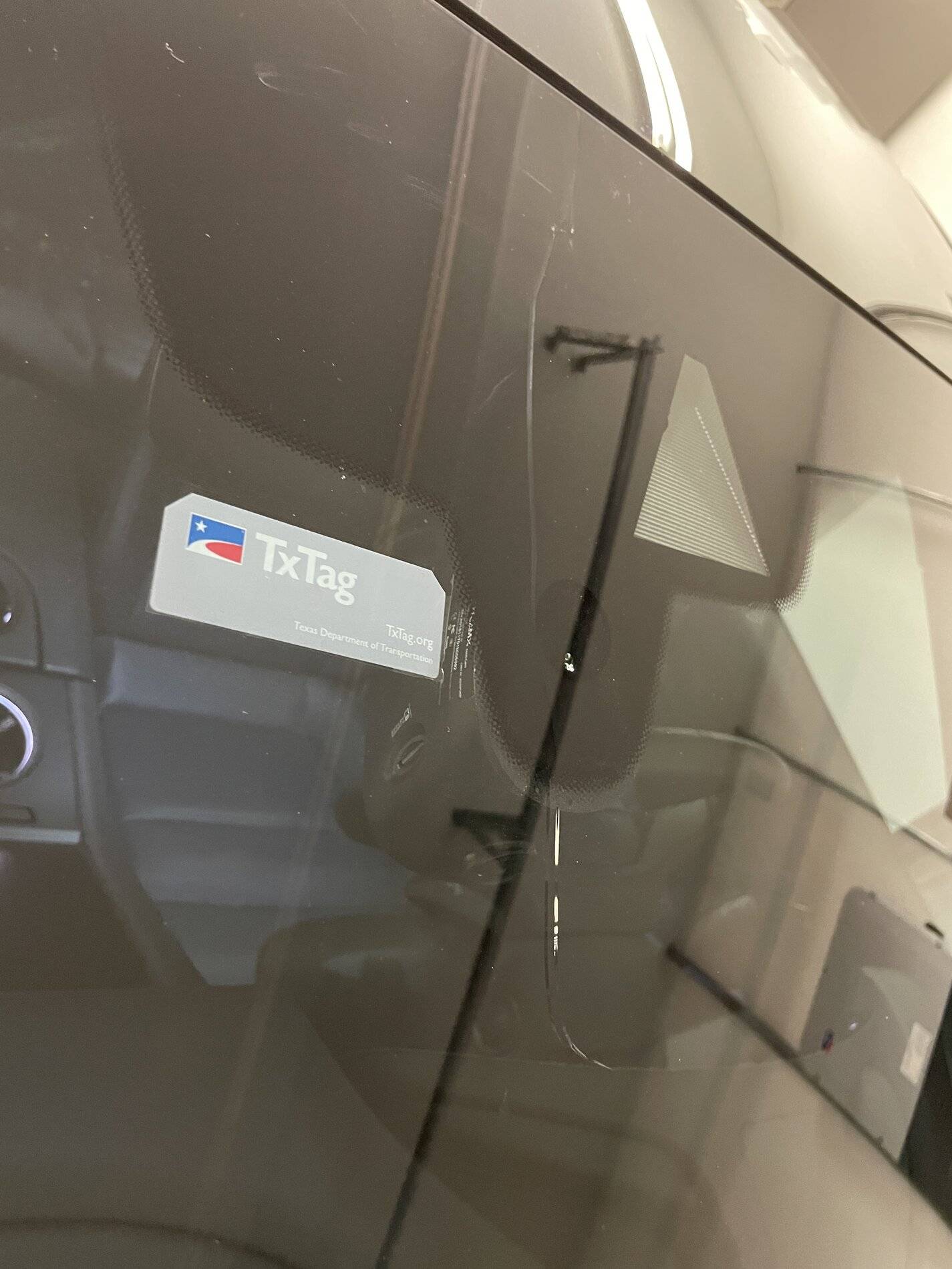 Porsche Taycan Windshield crack Taycan 4S windshield crack.JPG