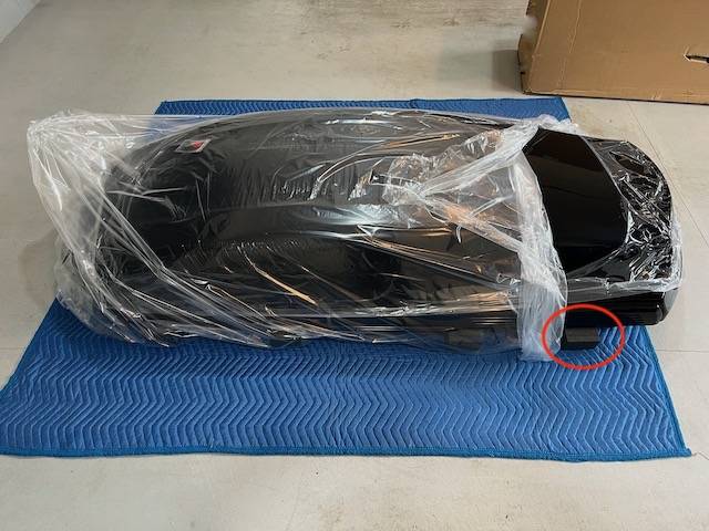 Porsche Taycan Unboxing The Performance Roof Box PPRBUnbox2a