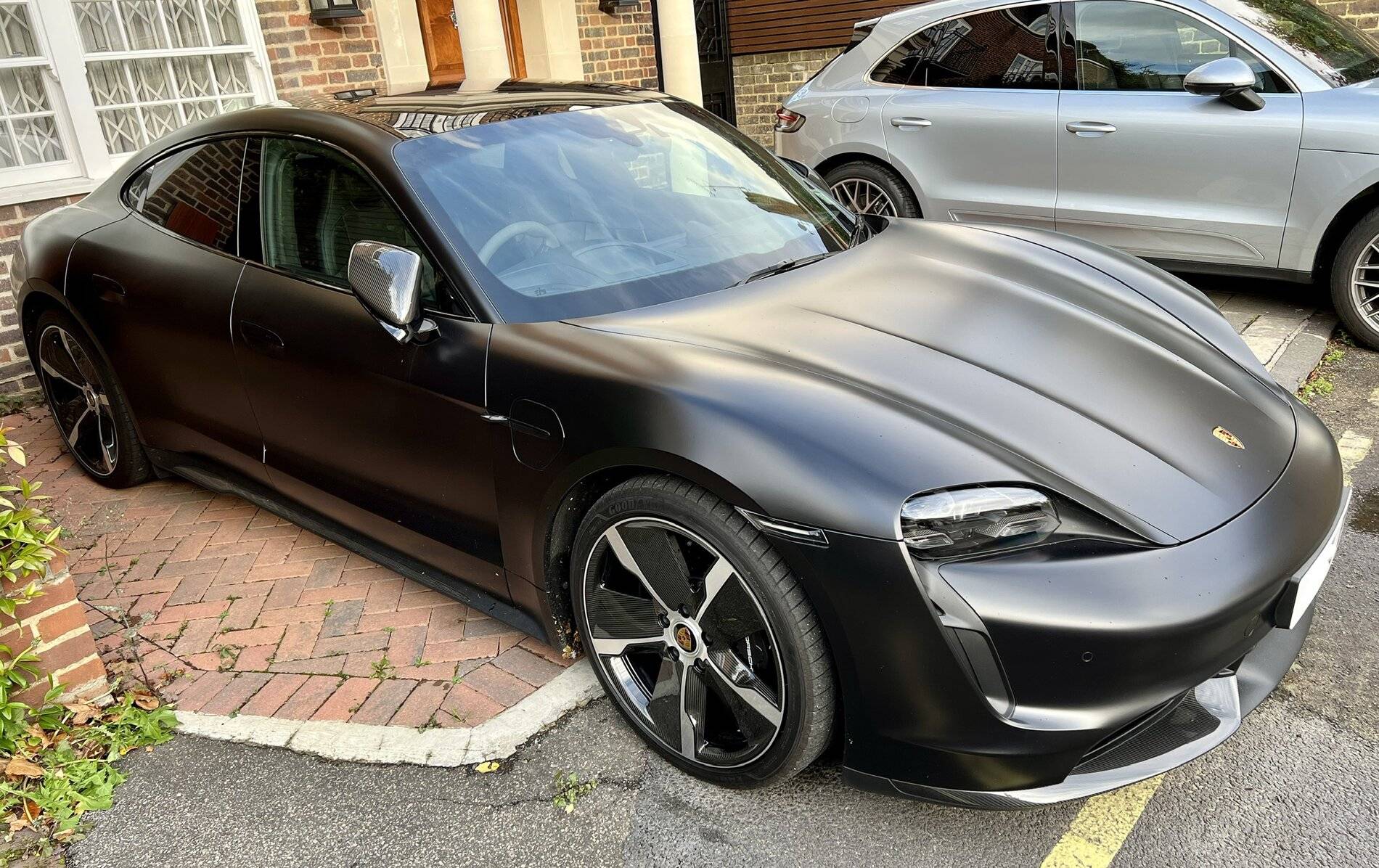 Porsche Taycan Worth The Wait... 6A546025-DAD1-4FFA-8FDE-A6CD32D8C364