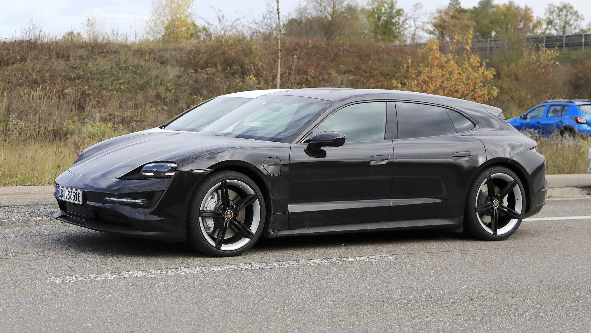 Porsche Taycan Taycan GTS to be announced this year? F1369C14-274B-429F-AFD5-28F2BD401BF6