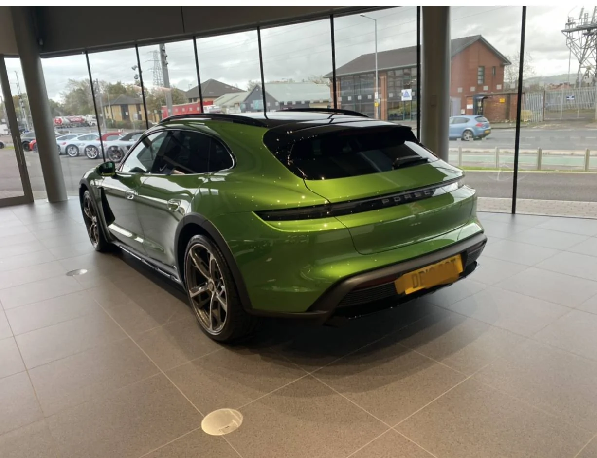 Porsche Taycan Taycan CT 4S A36BFC49-5257-4862-A607-CB84509F74F8