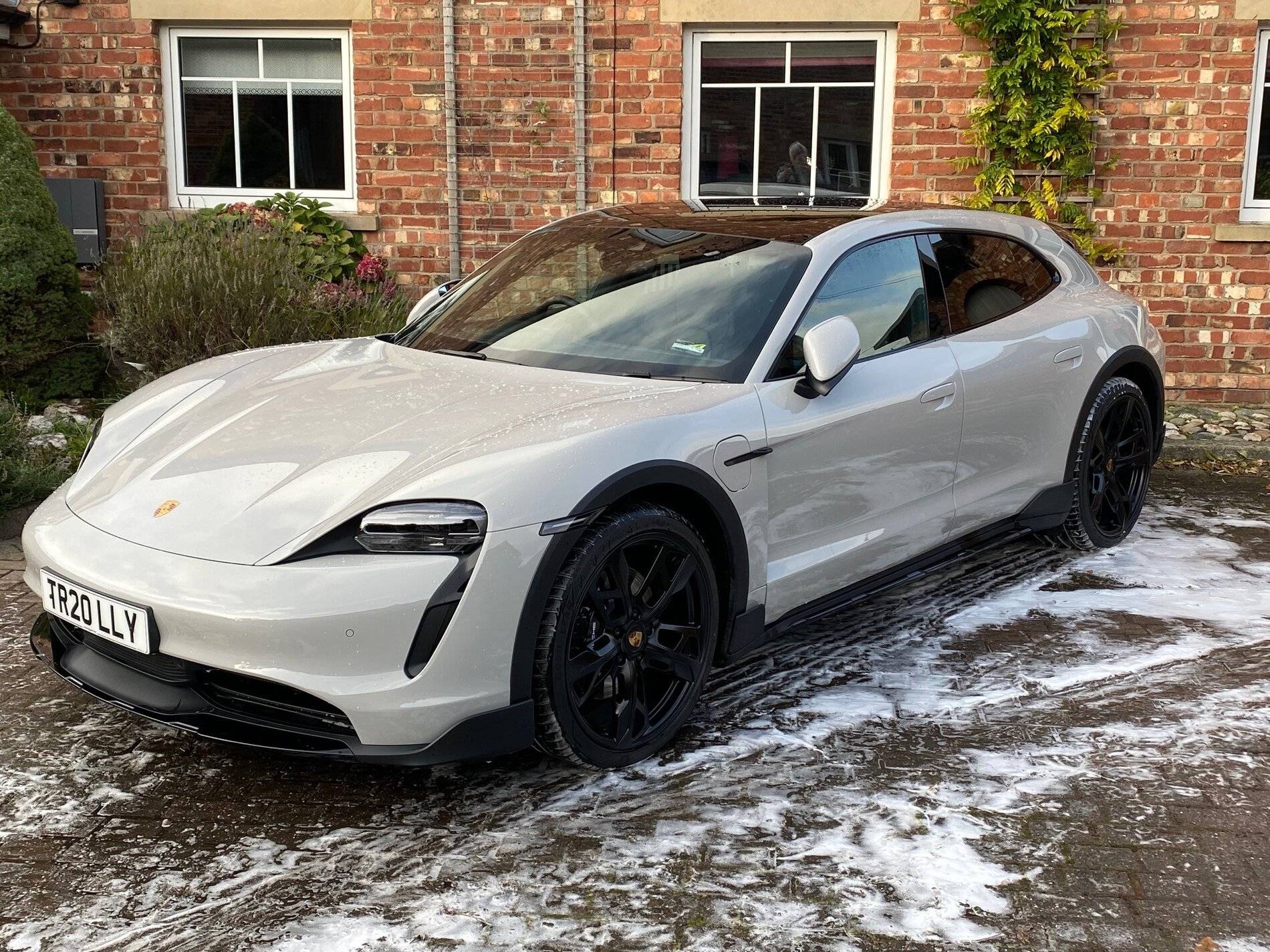 Porsche Taycan Crayon CT4S Arrived TCT 7