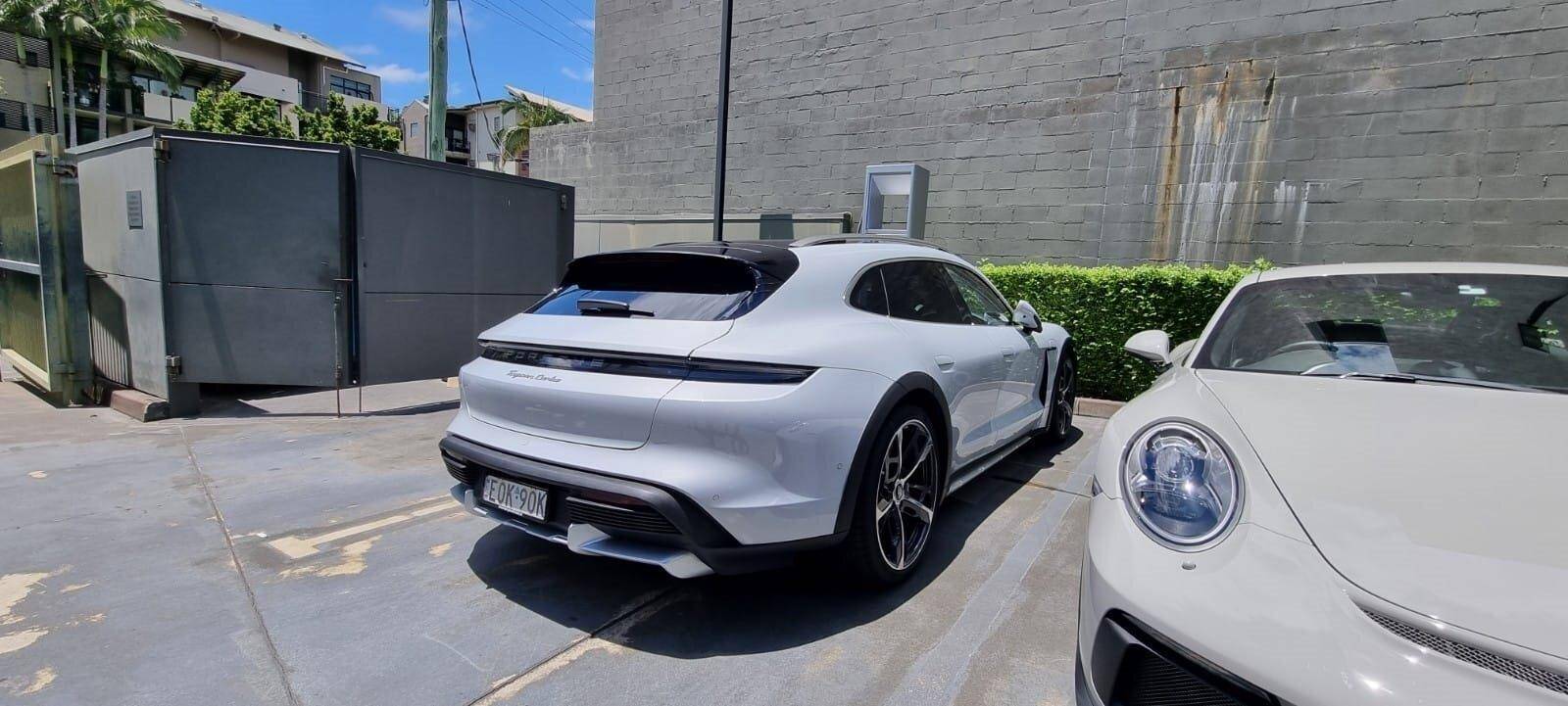 Porsche Taycan CT4S Ice Grey 1636616657413