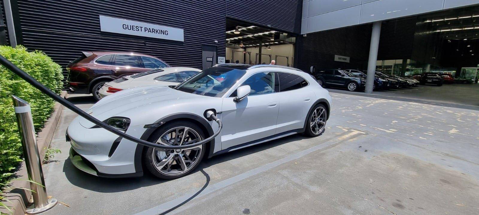 Porsche Taycan CT4S Ice Grey 1636616664565