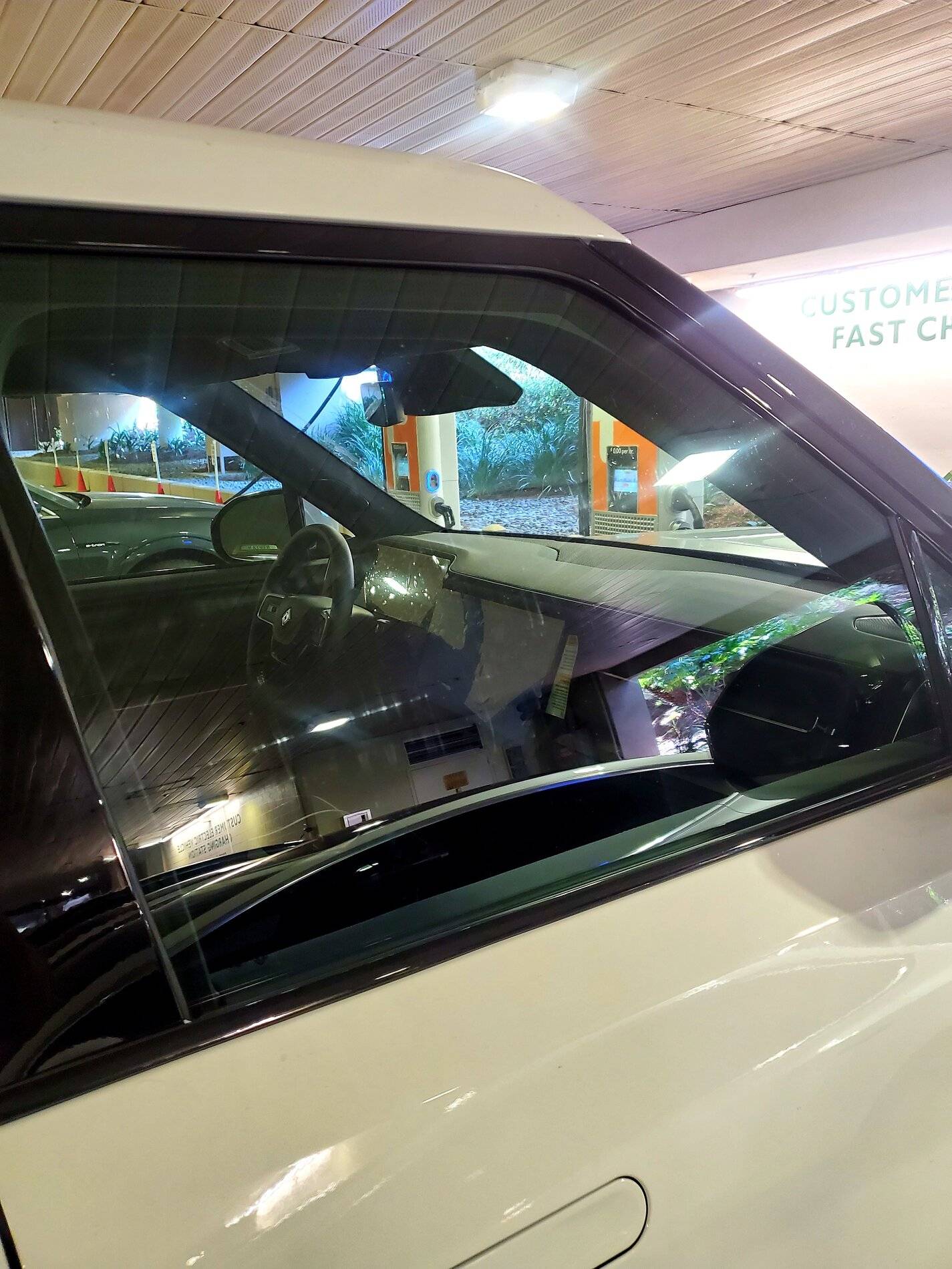 Porsche Taycan Rivian R1T early review 20211114_105710