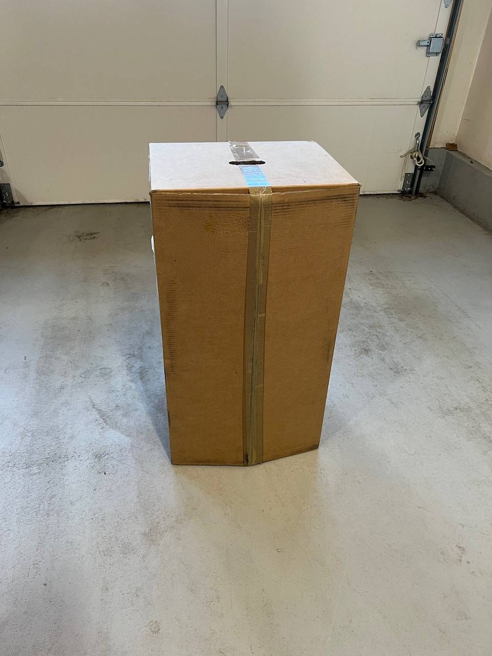Porsche Taycan Porsche Wall Charger Connect | Unbox & Install PWCCMountInstall1