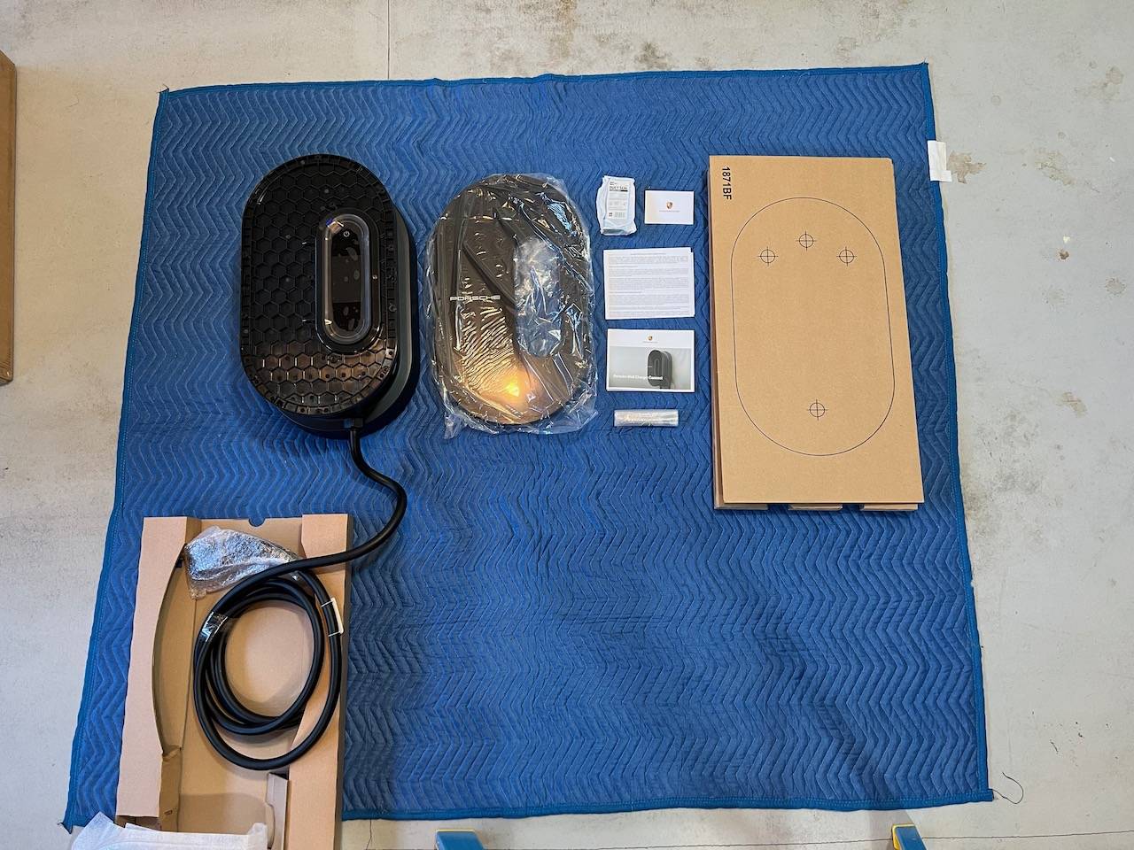 Porsche Taycan Porsche Wall Charger Connect | Unbox & Install PWCCMountInstall5