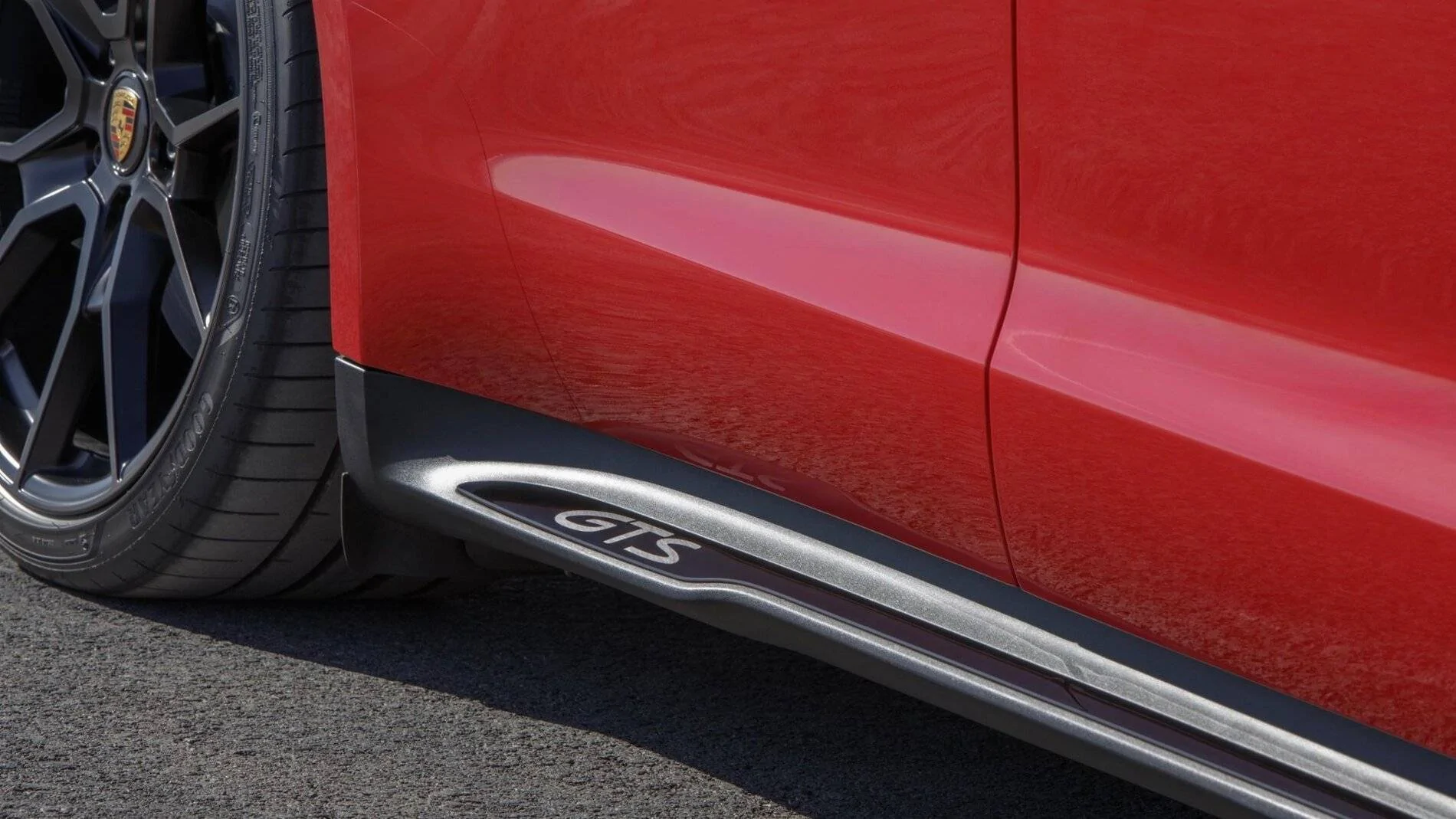 Porsche Taycan ? World Premiere: 2022 Taycan GTS Sedan and GTS Sport Turismo W21_0970_highres