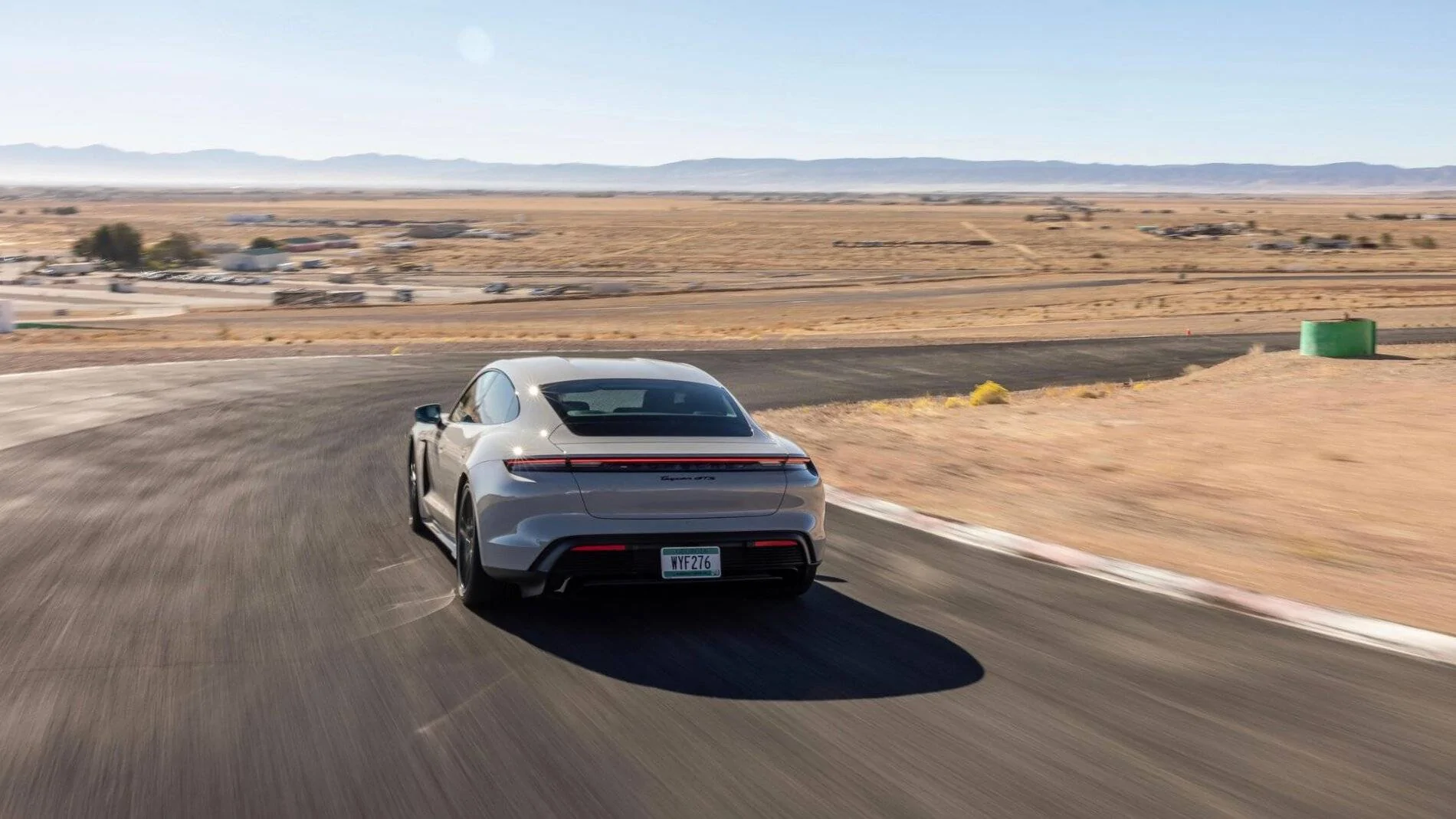 Porsche Taycan ? World Premiere: 2022 Taycan GTS Sedan and GTS Sport Turismo 2022_Taycan_GTS_Chalk_021_highres