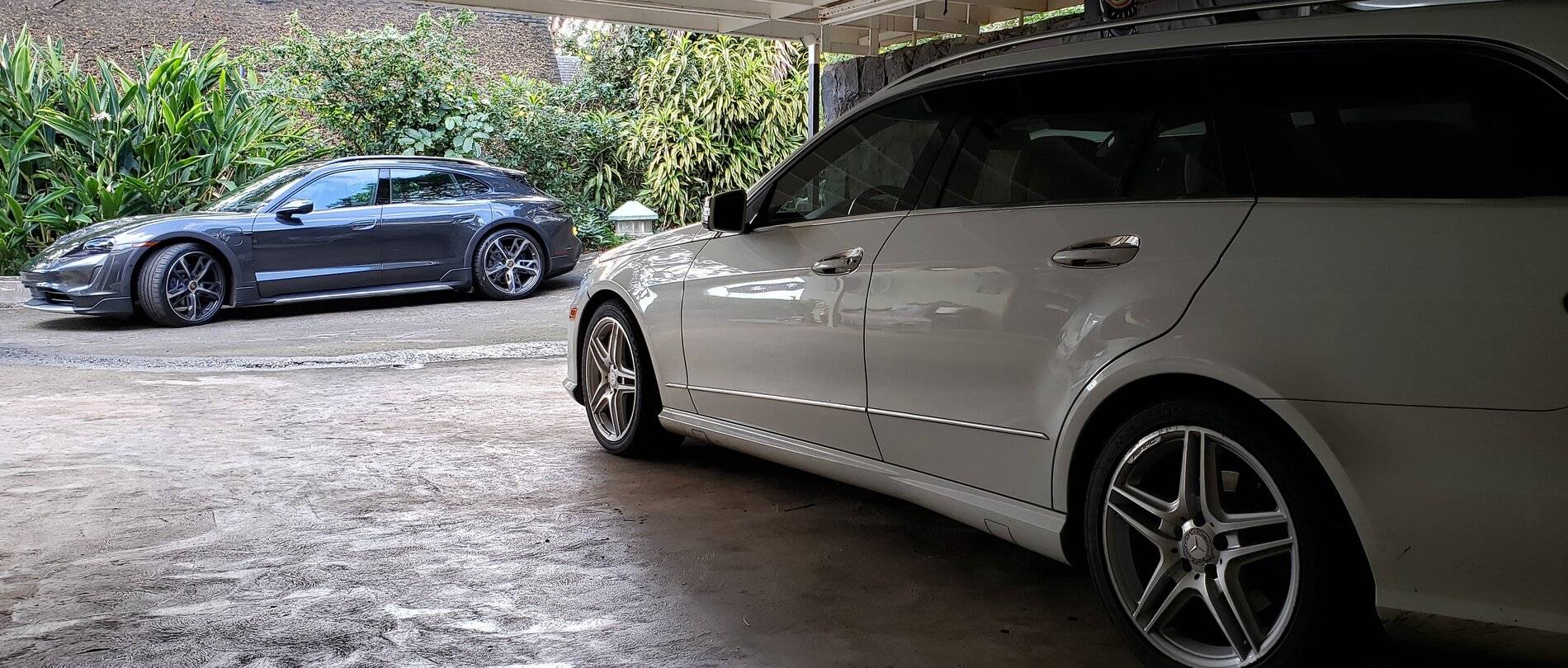 Porsche Taycan Hawaiian Volcano Grey CT Cousins