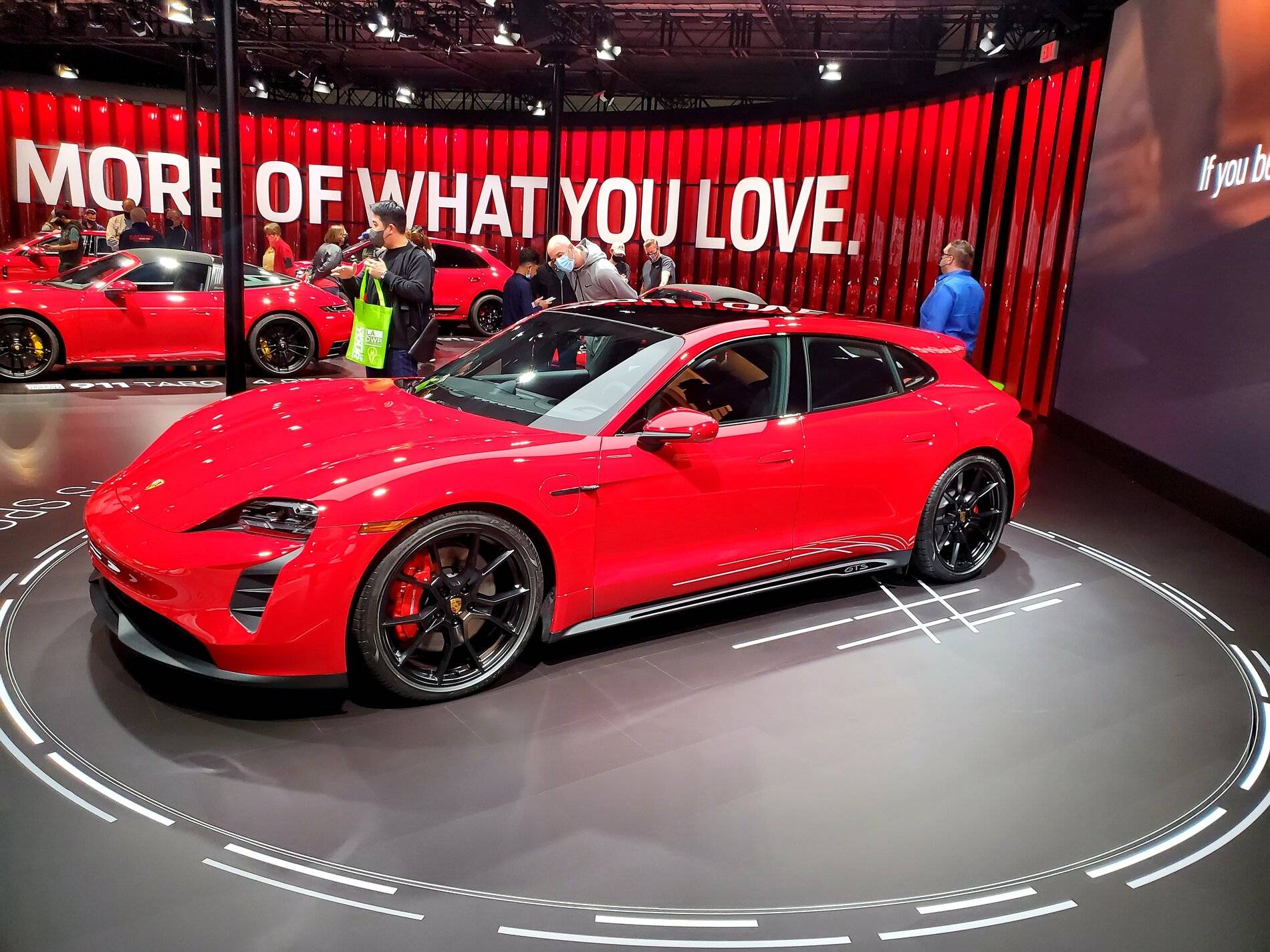 Porsche Taycan Mission R  and Taycans @ the LA Auto Show 20211120_082845