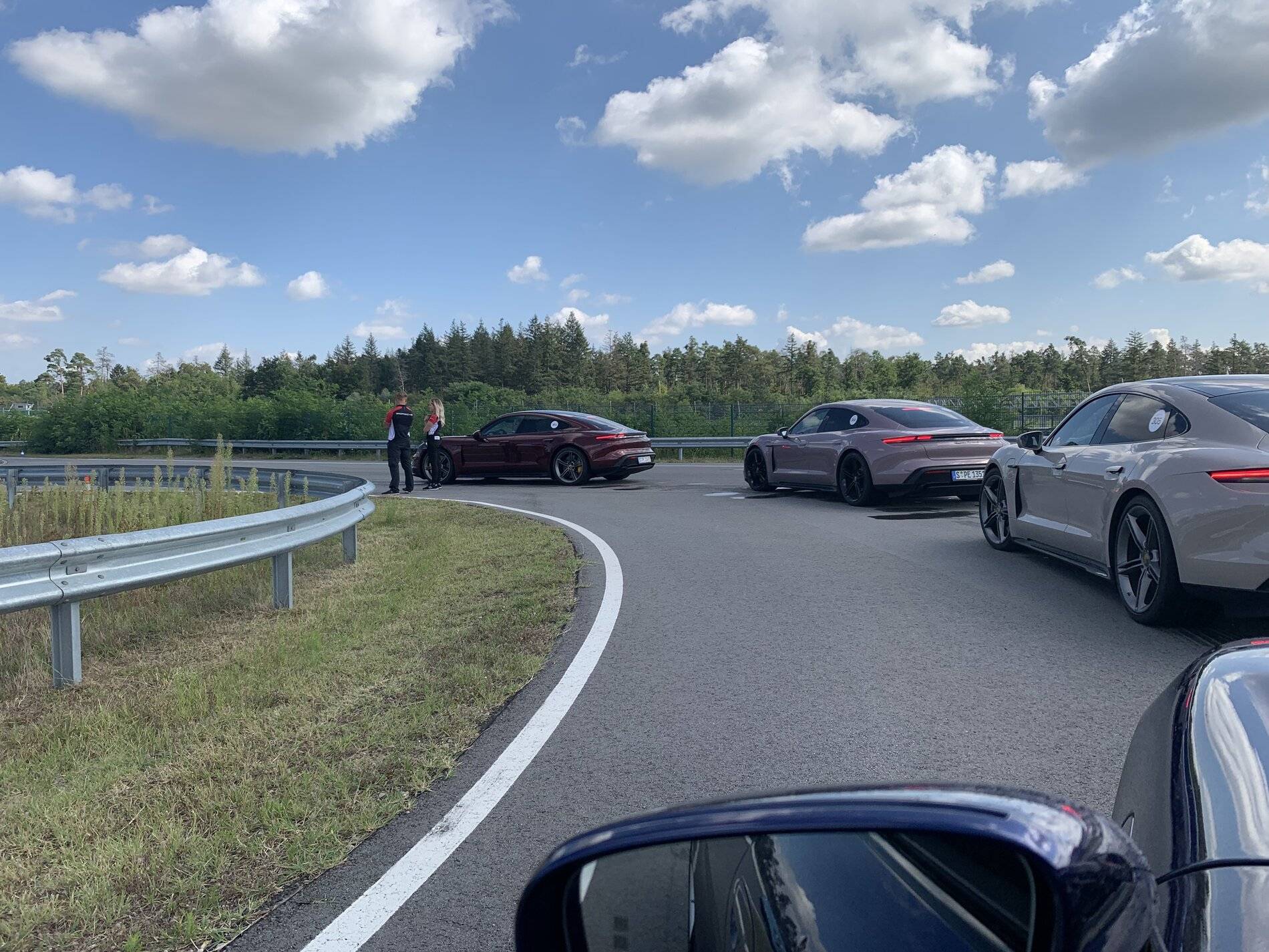 Porsche Taycan Yea or nay on the Thermally and Noise Insulating Glass +%jJwBmLRtibClEVSzGlkA