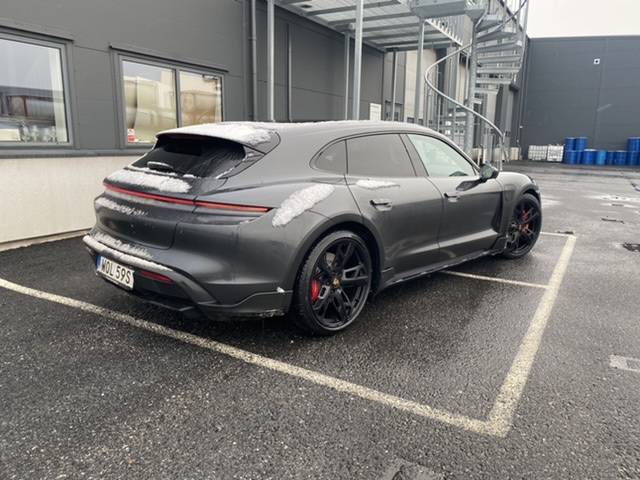 Porsche Taycan Delivery of our Vulcano Grey 4S Cross Turismo 0B2F2DE1-36D1-43DE-BBFF-5E0EC36A65F9