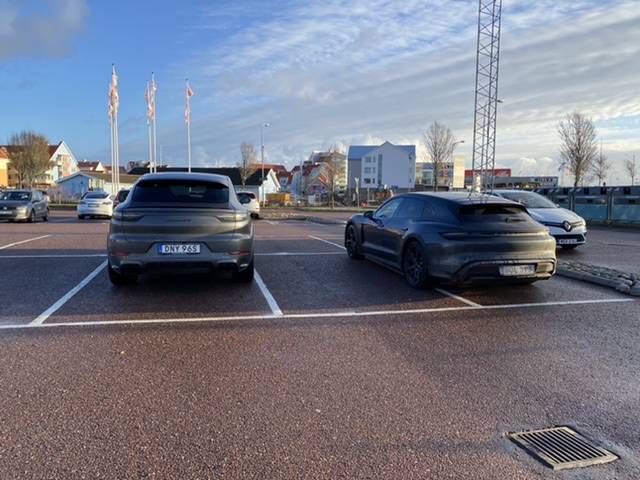 Porsche Taycan Delivery of our Vulcano Grey 4S Cross Turismo 844FAA7B-B668-49CA-B1DD-A231FF52C98A