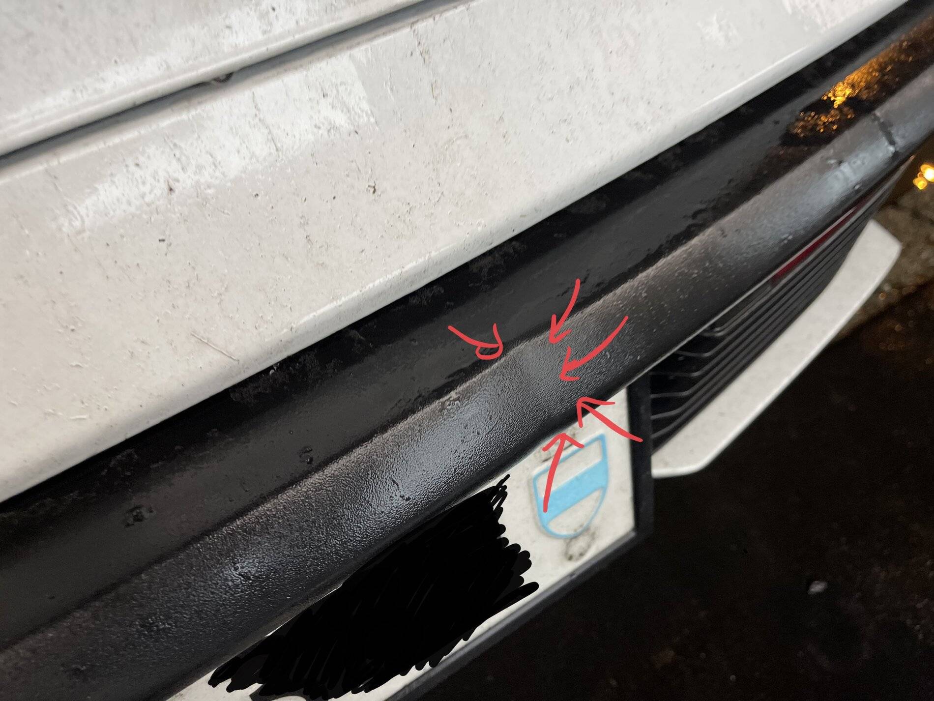 Porsche Taycan help please - advice on bumper damage 65998423414__4AEF32EF-AF6D-4170-B2D8-8D7A1CB92E63 2