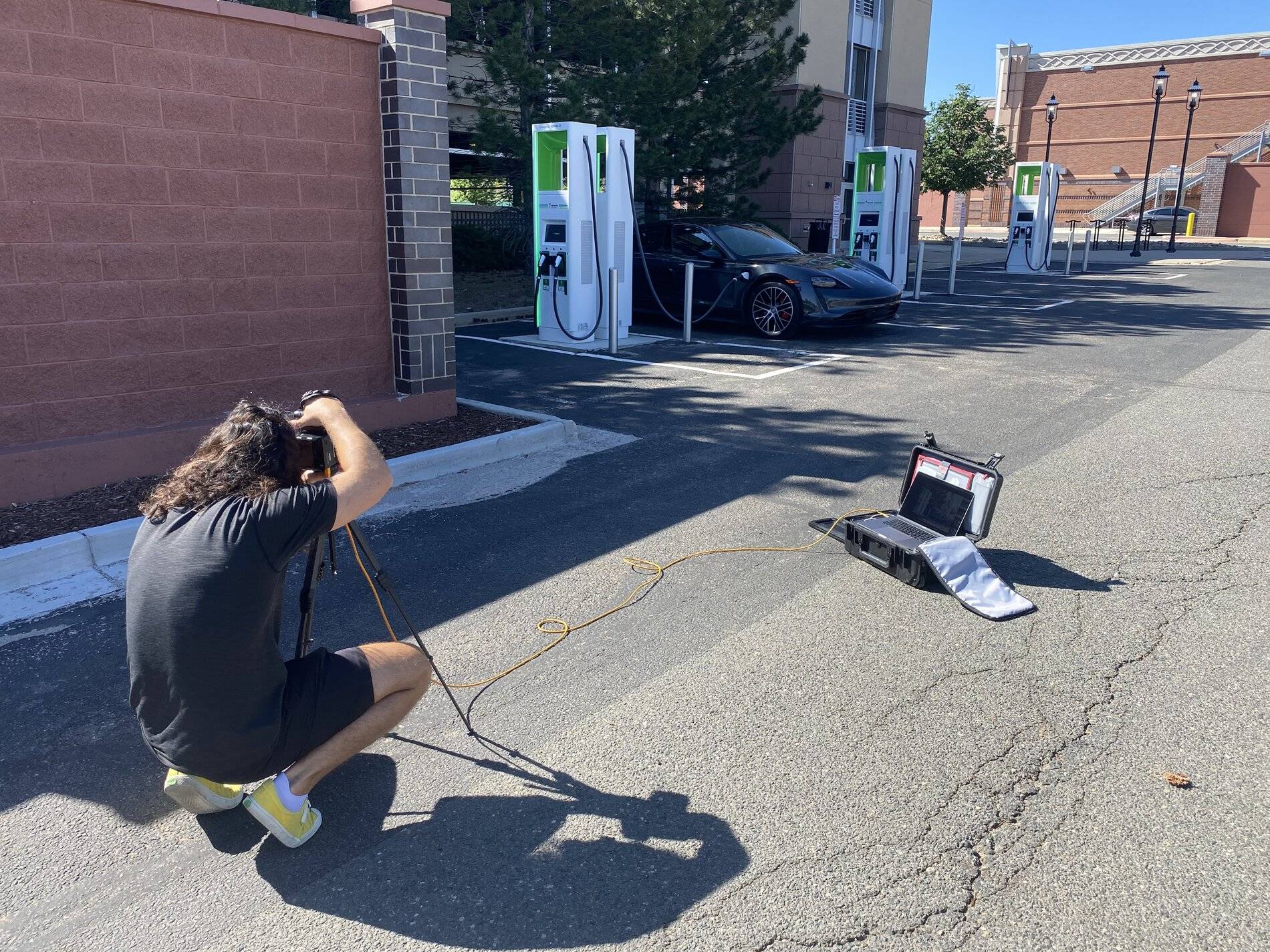 Porsche Taycan Get free charging at Electrify America stations until 11/29 9B11F75F-C257-40FB-8D90-98711E37608B