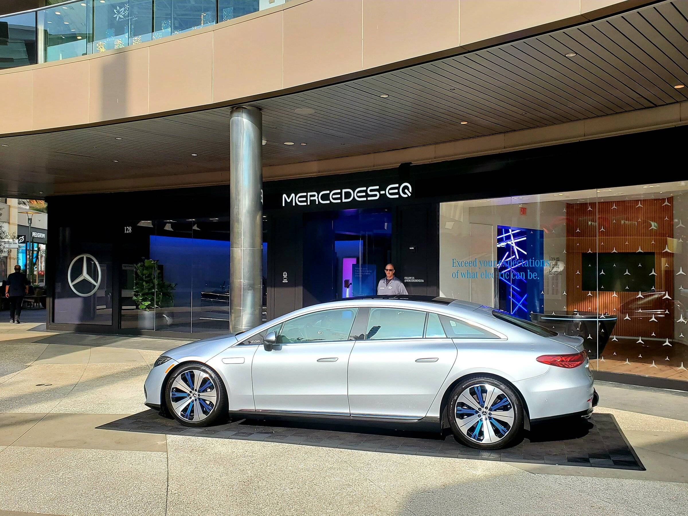 Porsche Taycan Will you test drive the Mercedes EQS? 20211205_102042
