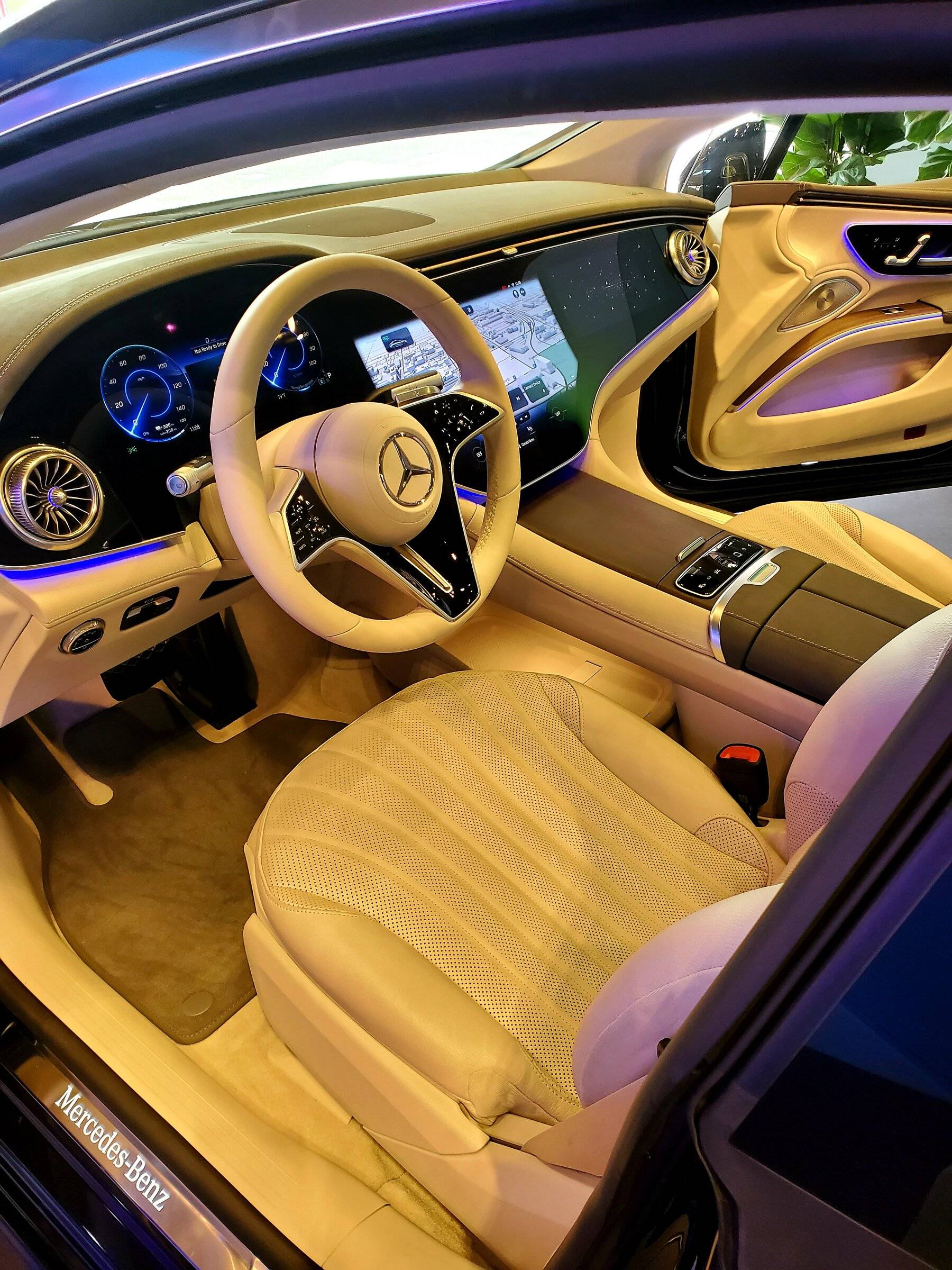 Porsche Taycan Will you test drive the Mercedes EQS? 20211205_110828