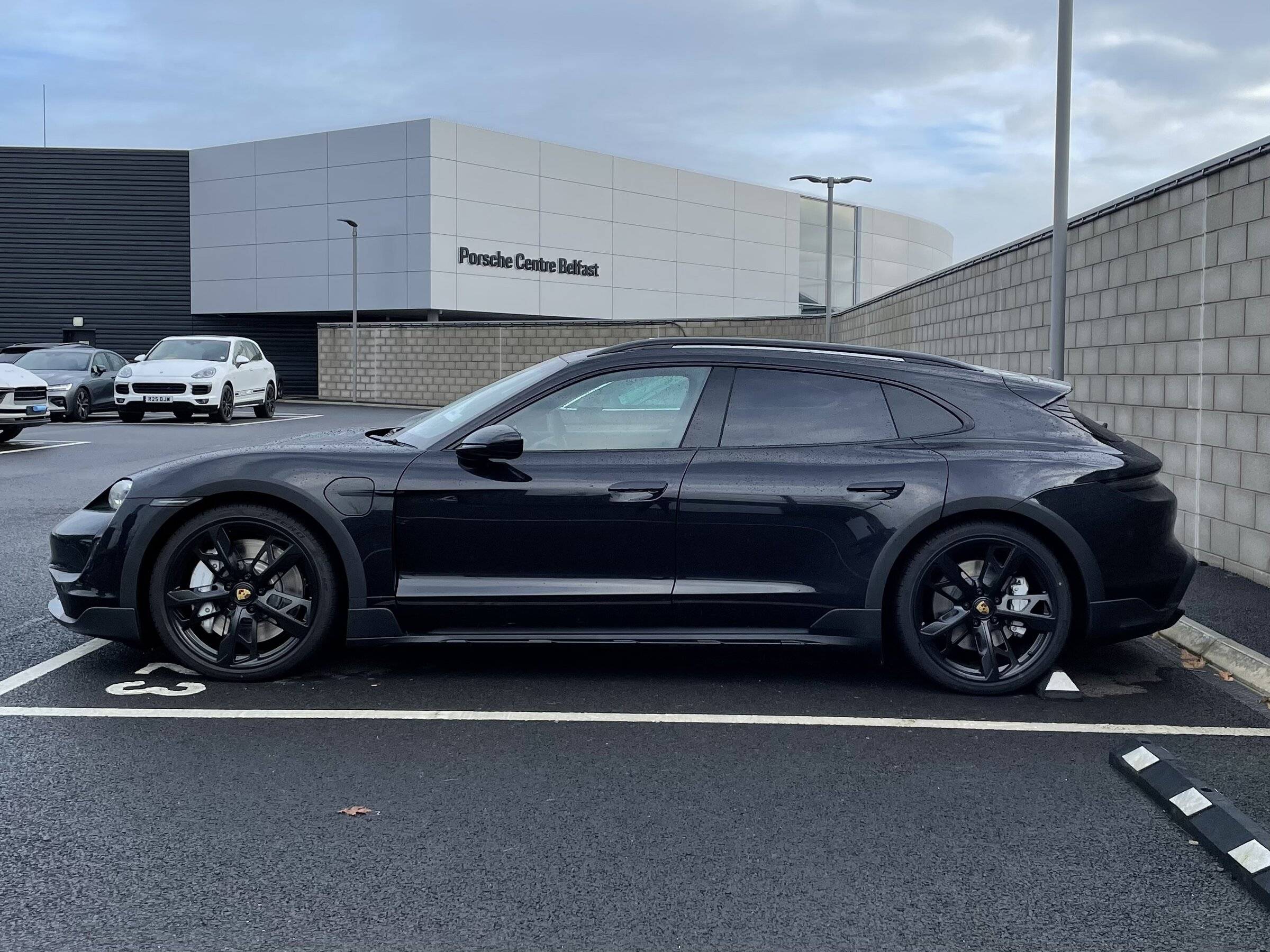 Porsche Taycan My Cross Turismo 4S build - Arrived! 6FCAAE34-04F1-424D-B7A1-AC8E95A6F3C6