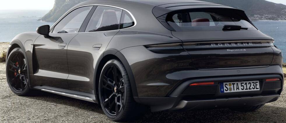 Porsche Taycan Additional 'DOT' US rear reflector Screen Shot 2021-12-12 at 3.16.38 PM