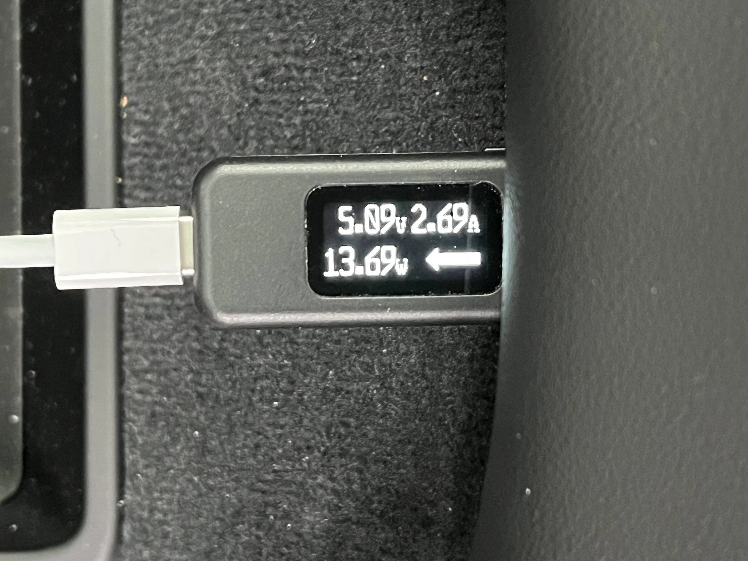 Porsche Taycan Wattage of USB C ports RearLeftWithiPhone13mini