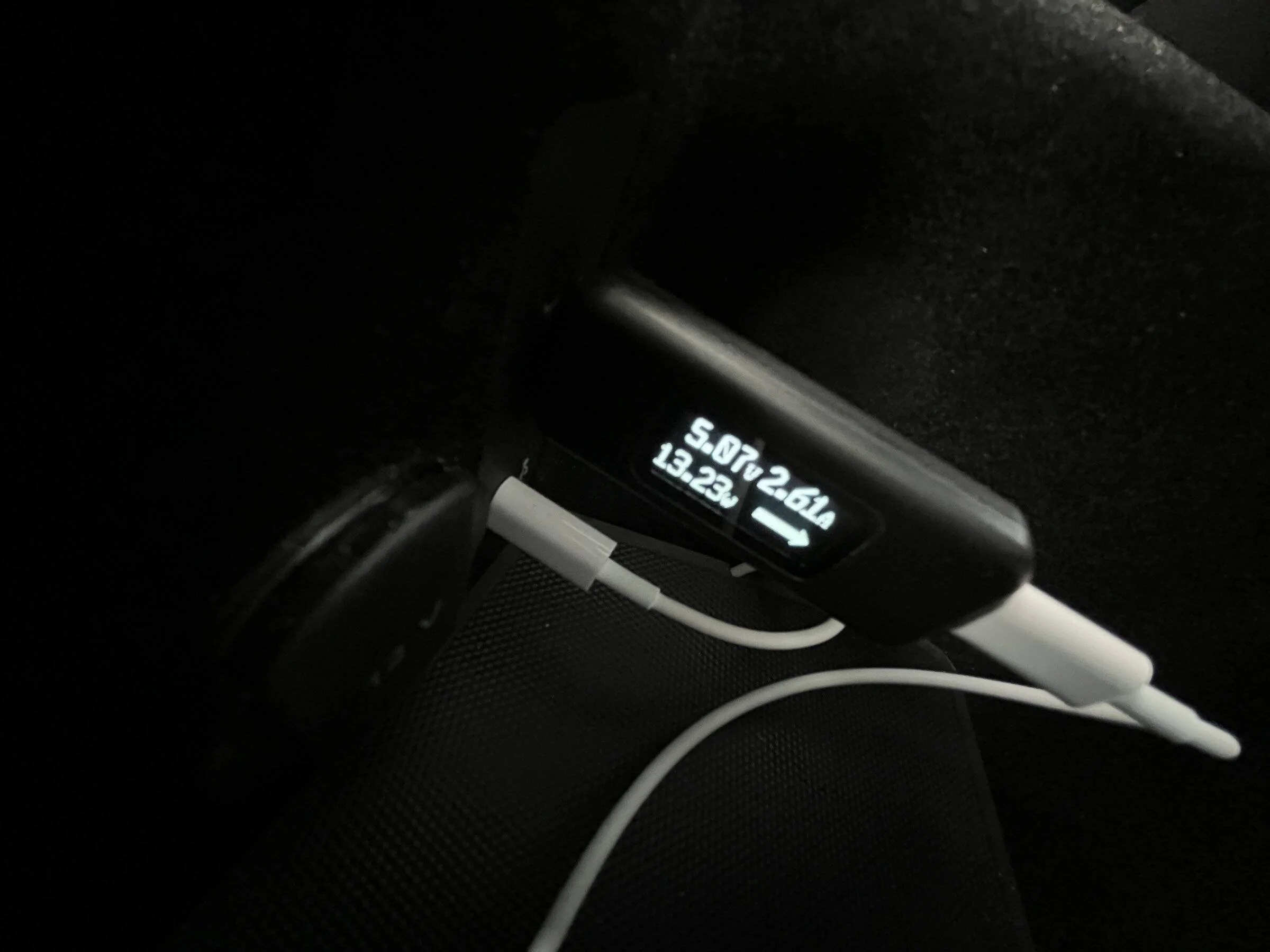 Porsche Taycan Wattage of USB C ports ConsoleTopWithiPhone13miniJPG