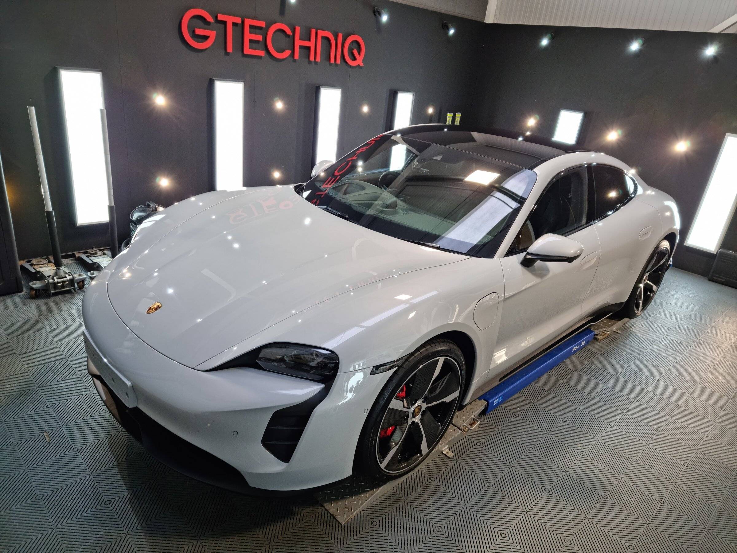 Porsche Taycan Any issues with blocking the side vents up? 42DFA0DC-BA45-4A7B-9B19-01C602DC258D