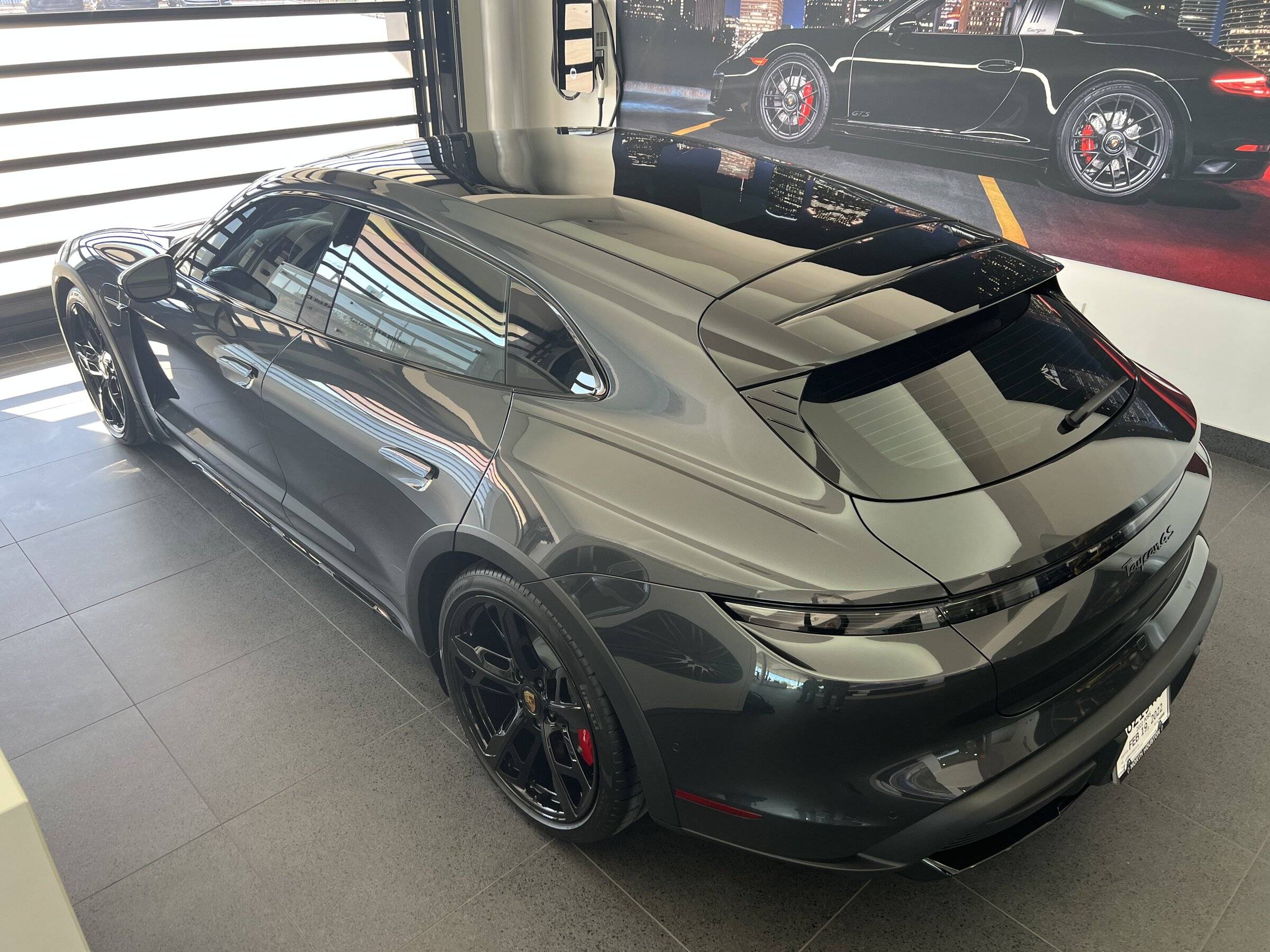 Porsche Taycan A 2022 Cross Turismo 4S: From Order to Delivery to Mods IMG_4669
