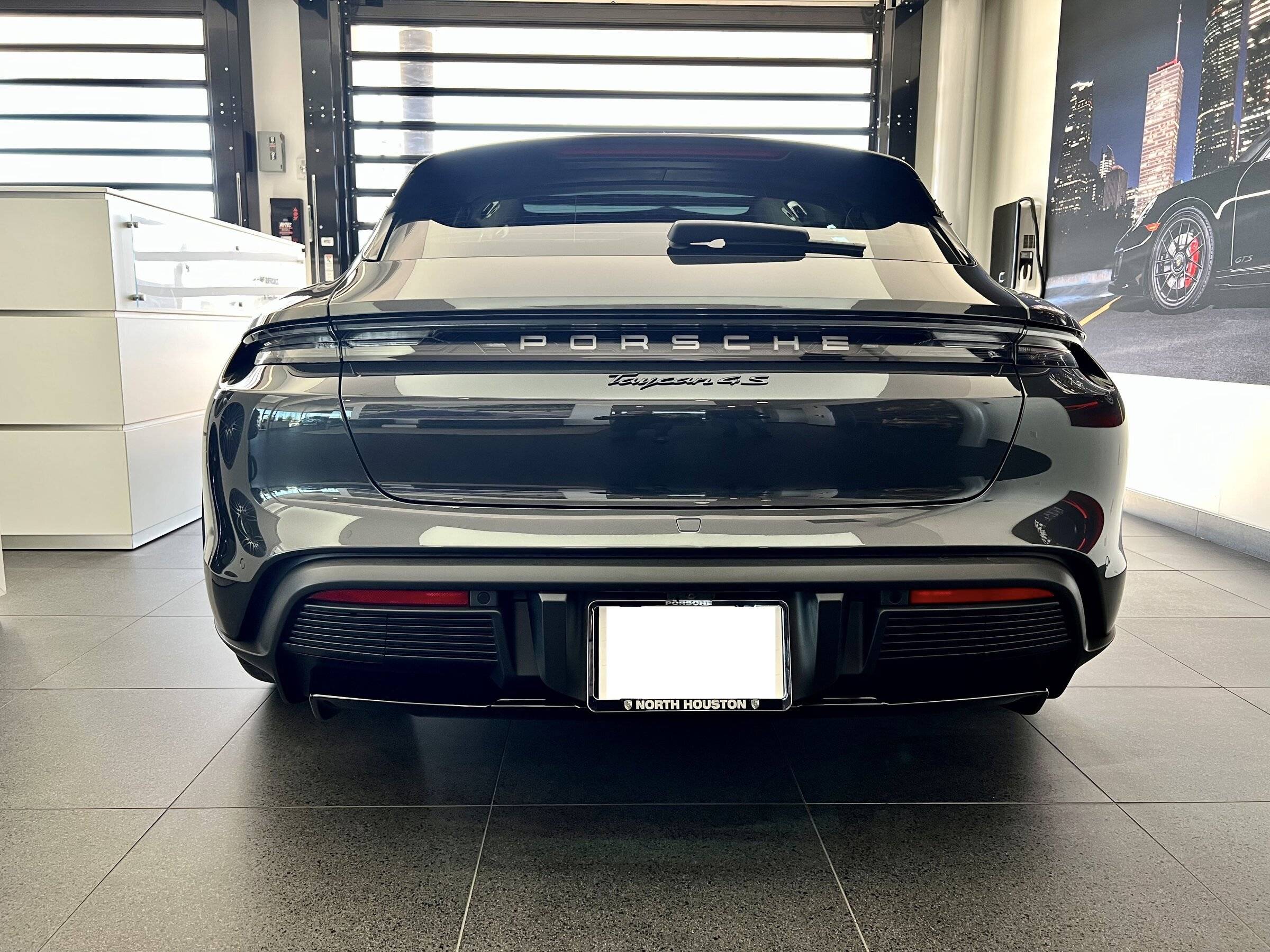 Porsche Taycan A 2022 Cross Turismo 4S: From Order to Delivery to Mods IMG_4676