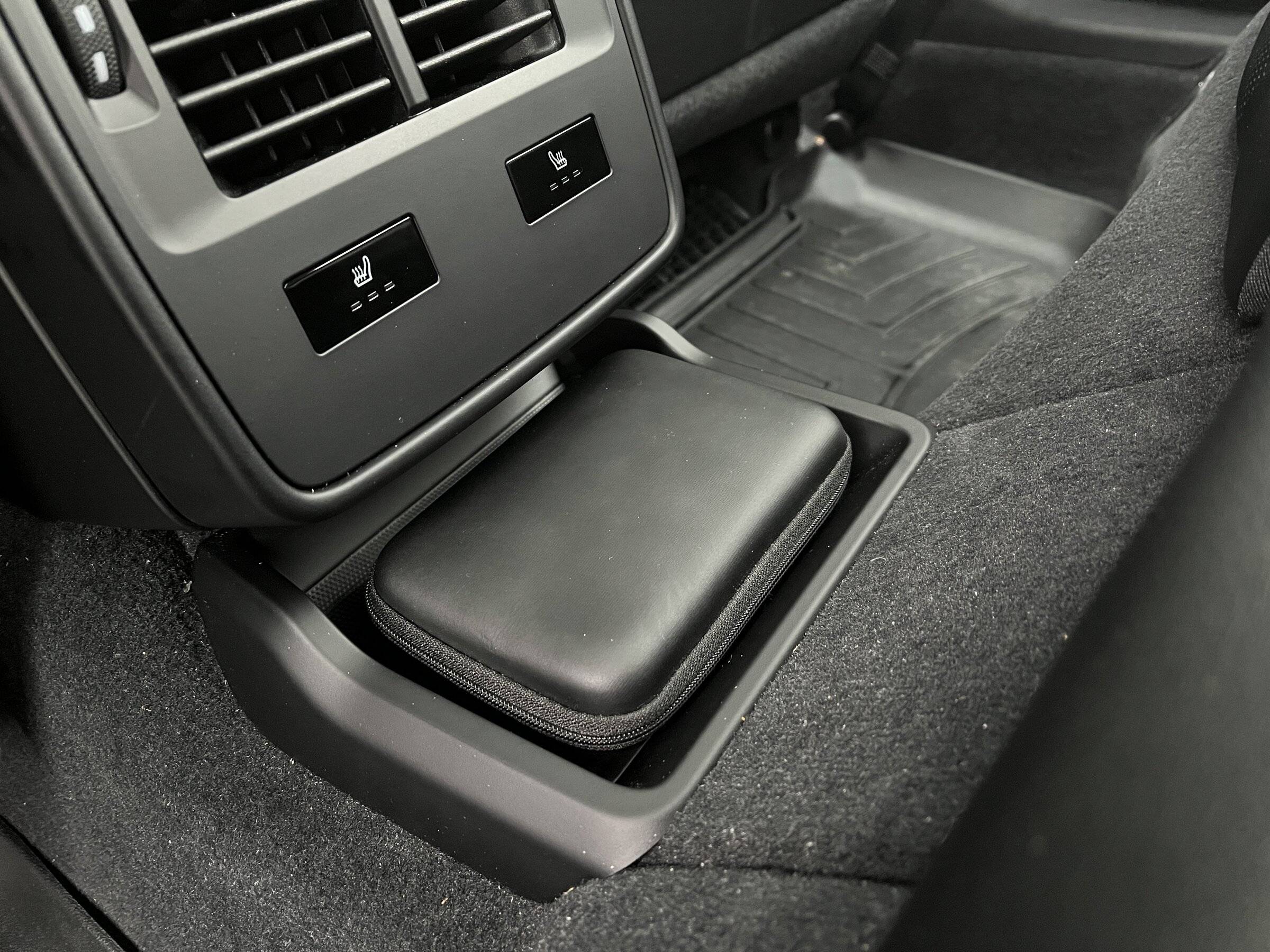 Porsche Taycan Making CT cabin storage user friendly ClosedCableCase.JPG