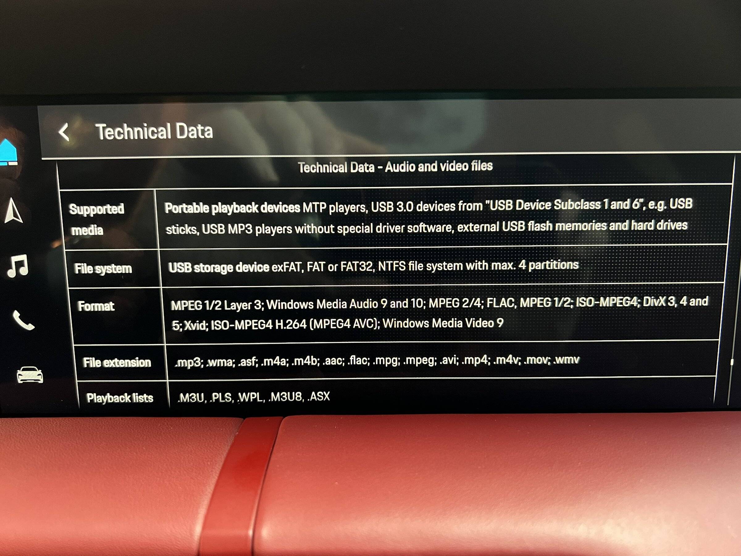 Porsche Taycan USB drive/stick formatting - PCM onboard 'Technical data' is incorrect IMG_4727