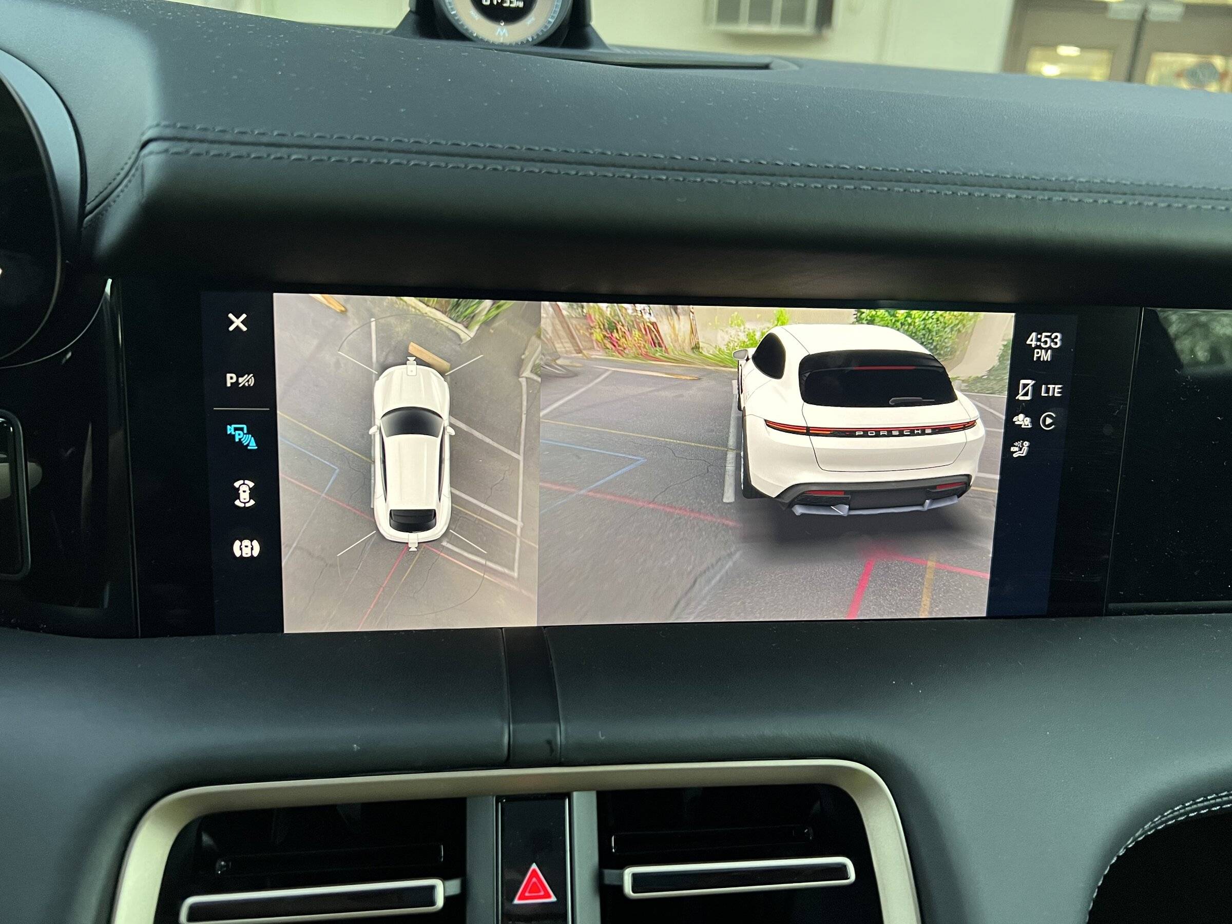 Porsche Taycan Taycan 360 Surround View 5CCD190F-E86B-4FDE-AECC-7BF506F38465