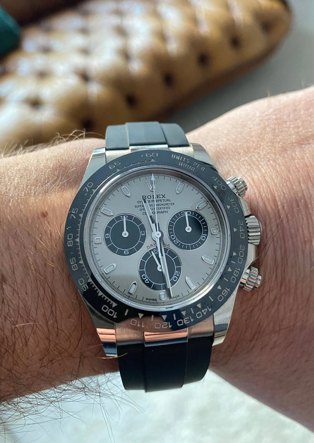 Porsche Taycan Watch collectors - let's talk watches here! IMG_3801