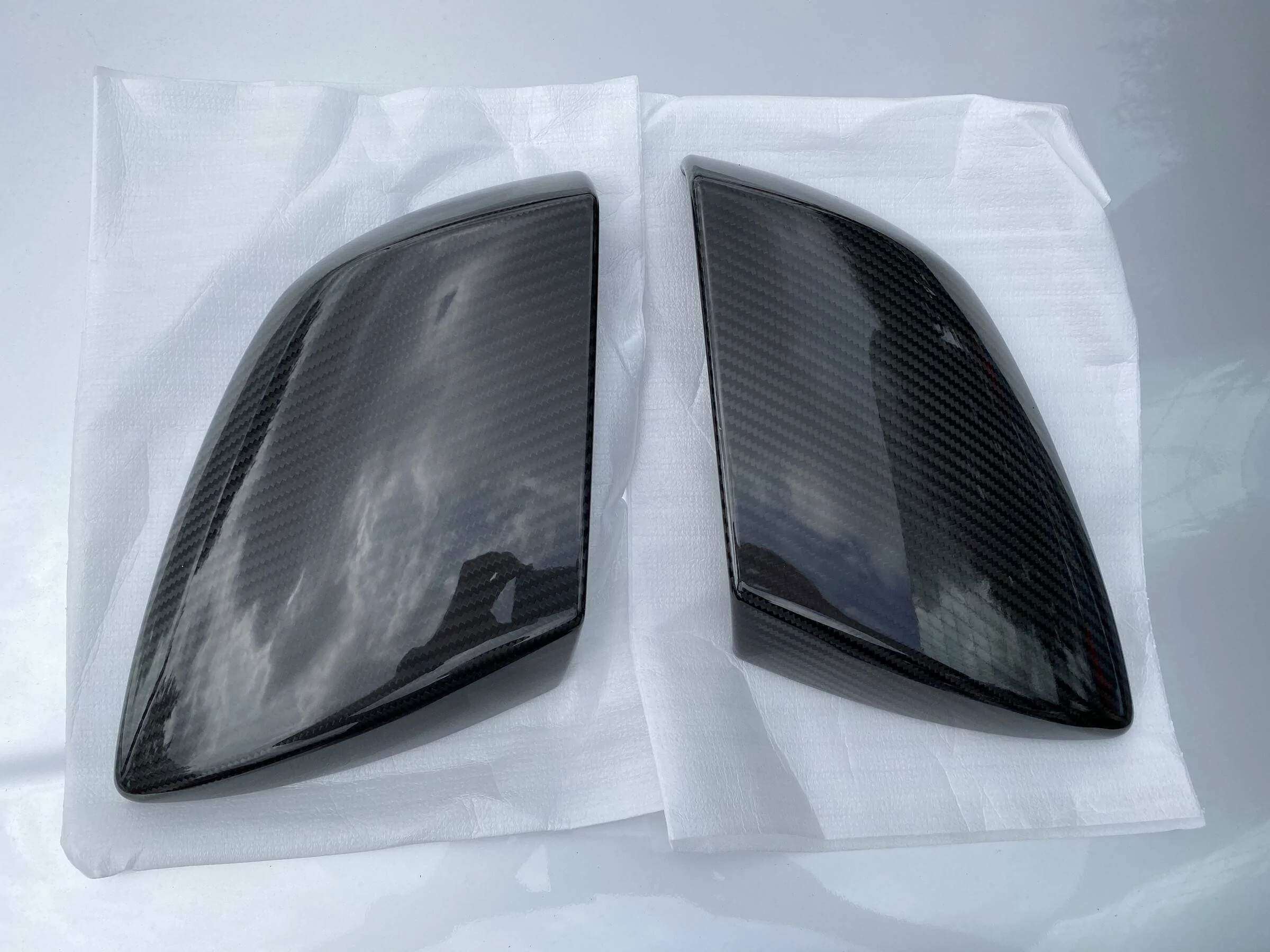 Porsche Taycan Side mirror removal (to replace with carbon fiber mirrors)? fVhVTg