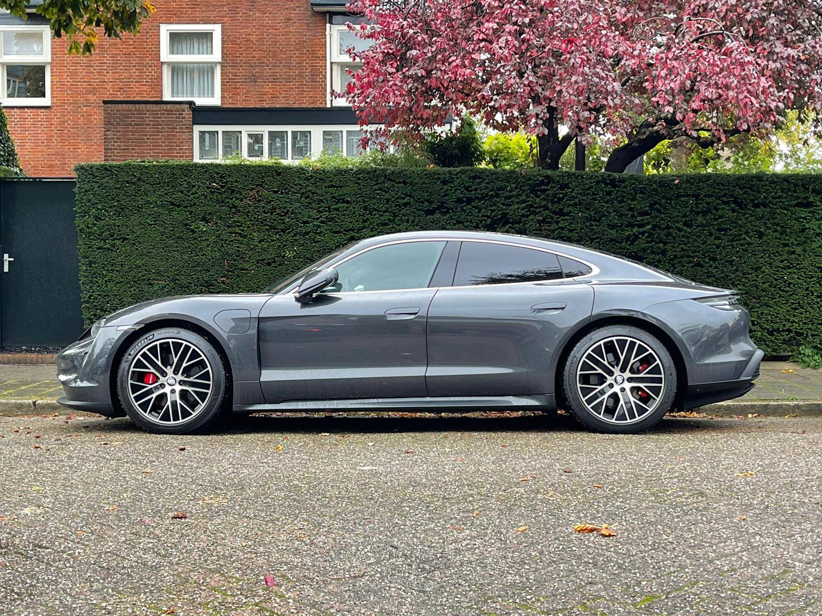 Porsche Taycan My (new to me) Taycan 4S, number of questions 669886ac-7ccc-4ef9-9a8c-4e3b34513b9c