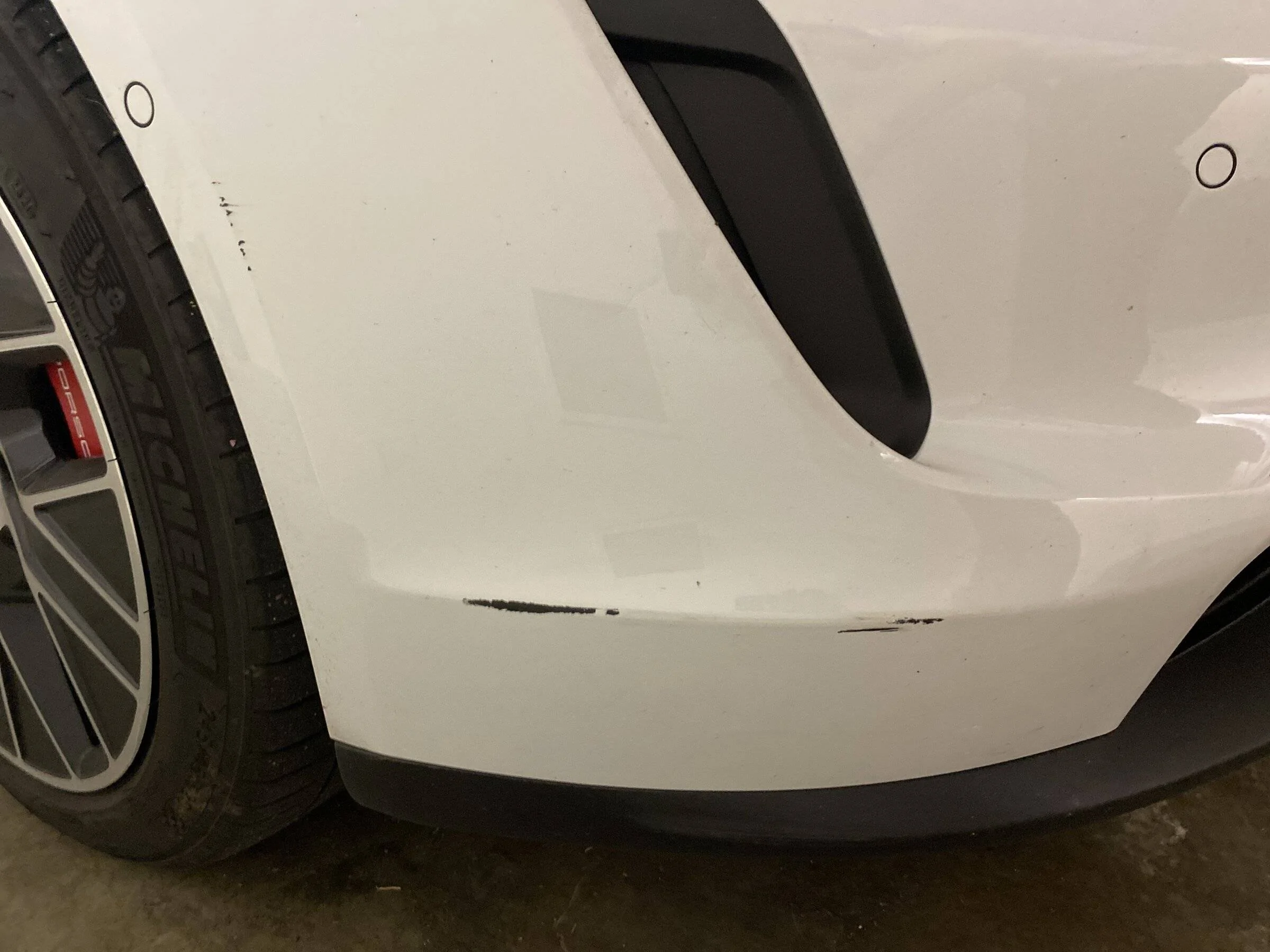Porsche Taycan Deep scratch solutions? imag