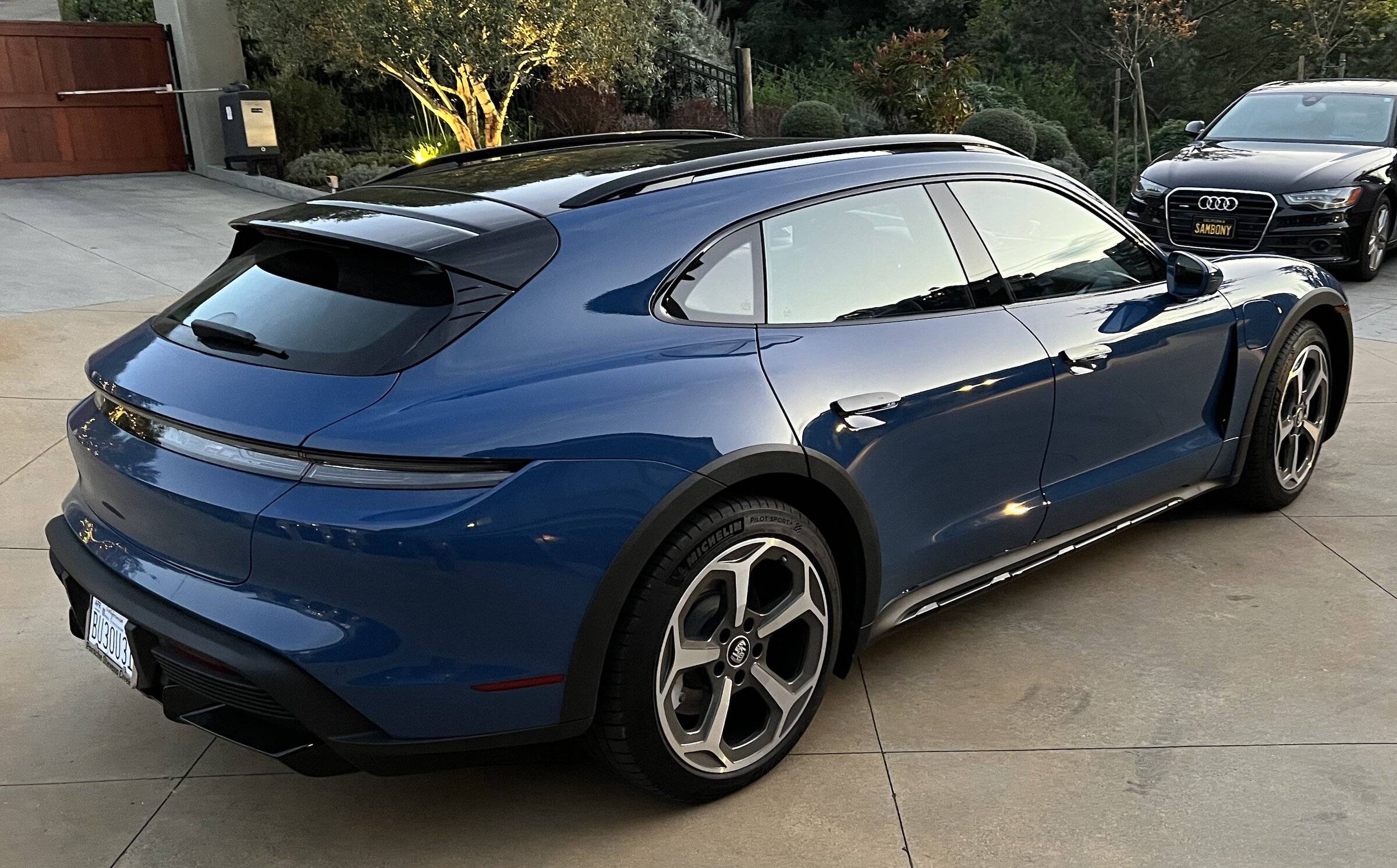 Porsche Taycan Neptune Blue CT Turbo S Build Advice Screen Shot 2022-01-18 at 1.15.55 PM