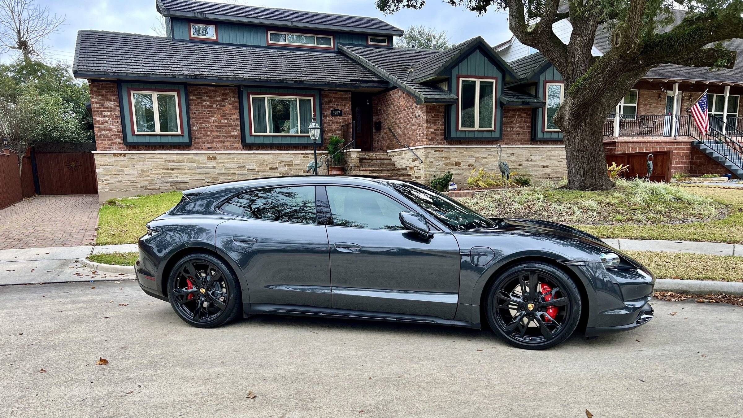 Porsche Taycan A 2022 Cross Turismo 4S: From Order to Delivery to Mods IMG_4884