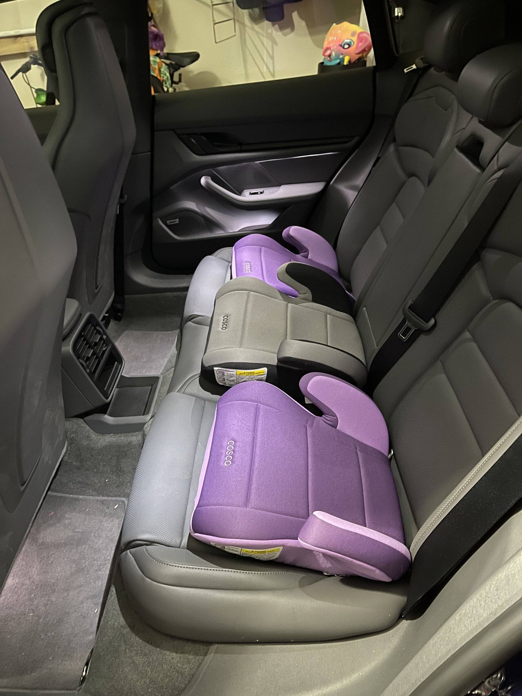 Porsche Taycan Car Seats for 8 year old and 6 year old 23FA9544-D3C7-419F-BCC1-B7DE7E6C1923