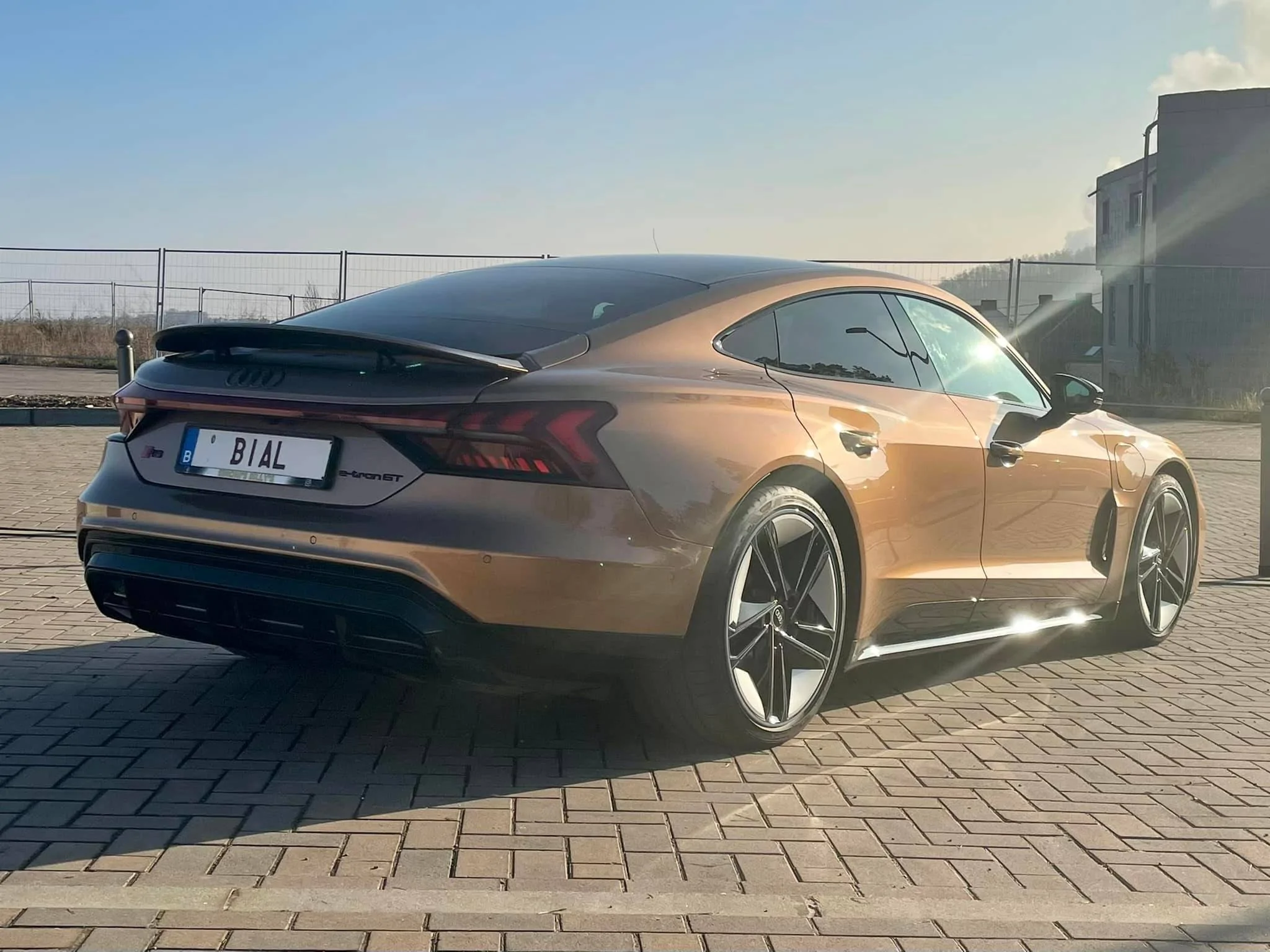 Porsche Taycan Audi Exclusive colors  for the E-Tron GT zanz4
