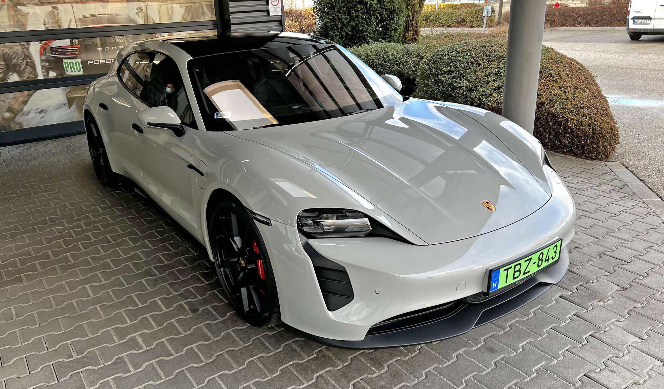 Porsche Taycan First GTS Sport Turismo Taycan in the wild Taycan Sport Turismo GT 4