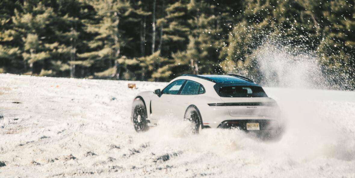 Porsche Taycan Taycan 4S CT playing in the snow Screenshot 2022-02-02 9.39.01 PM