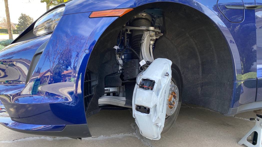 Porsche Taycan Deep Dive: 2020 Taycan Turbo Suspension, Brakes, Wheels 2-fr-overall