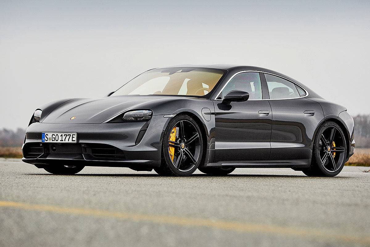 Porsche Taycan VOLCANO GREY Taycan Club 8A58BA8C-3942-4BBF-9899-69087F6ADD6B
